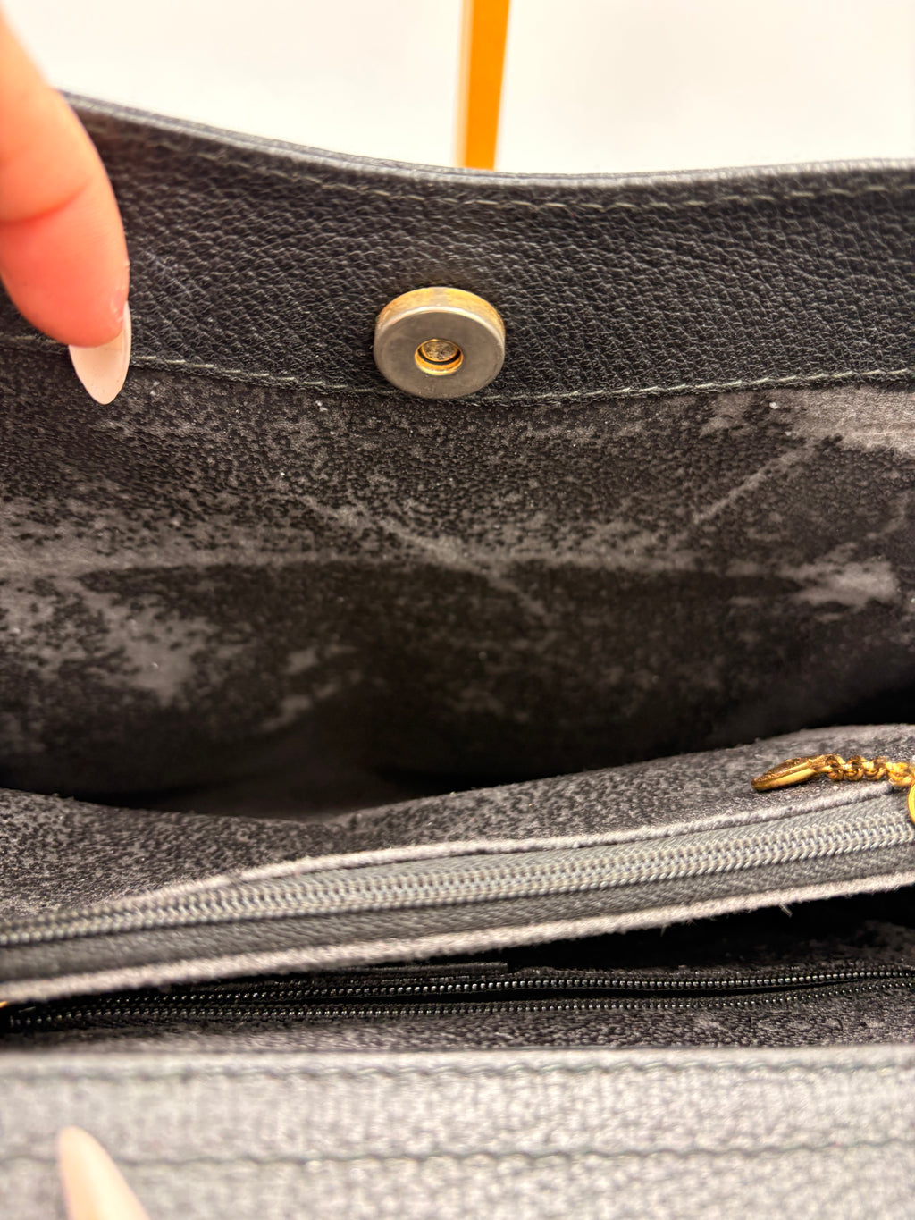 Vintage Gucci Diana Suede black bamboo handbag