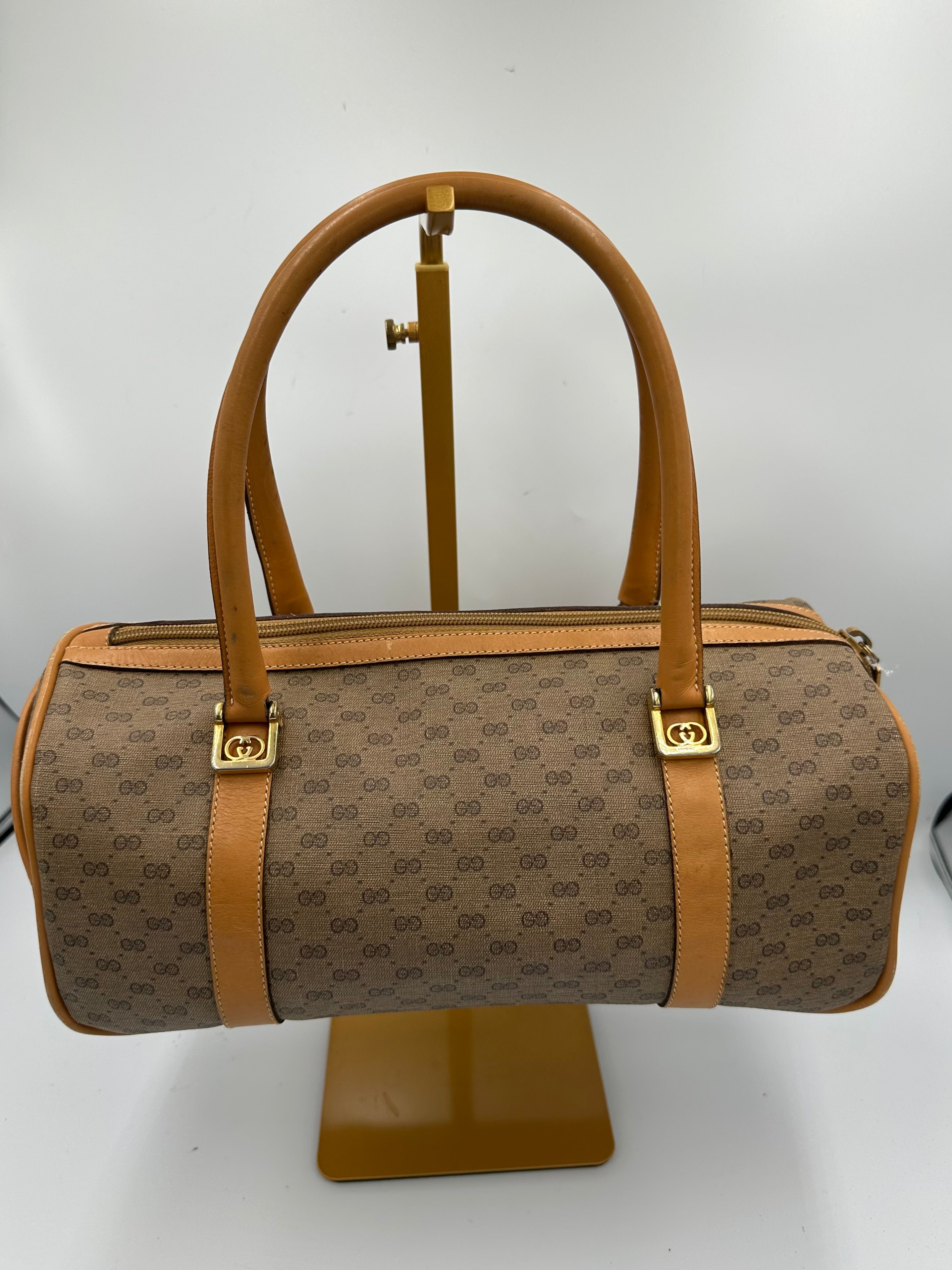 Vintage Gucci Micro GG Supreme boston handbag