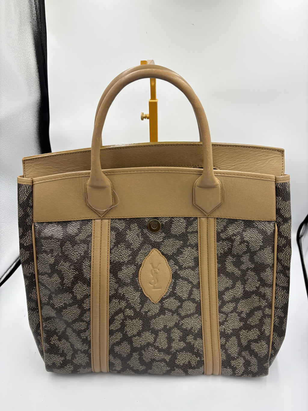 Rare Yves Saint Laurent Borse vintage giraffe print monogram leather bag