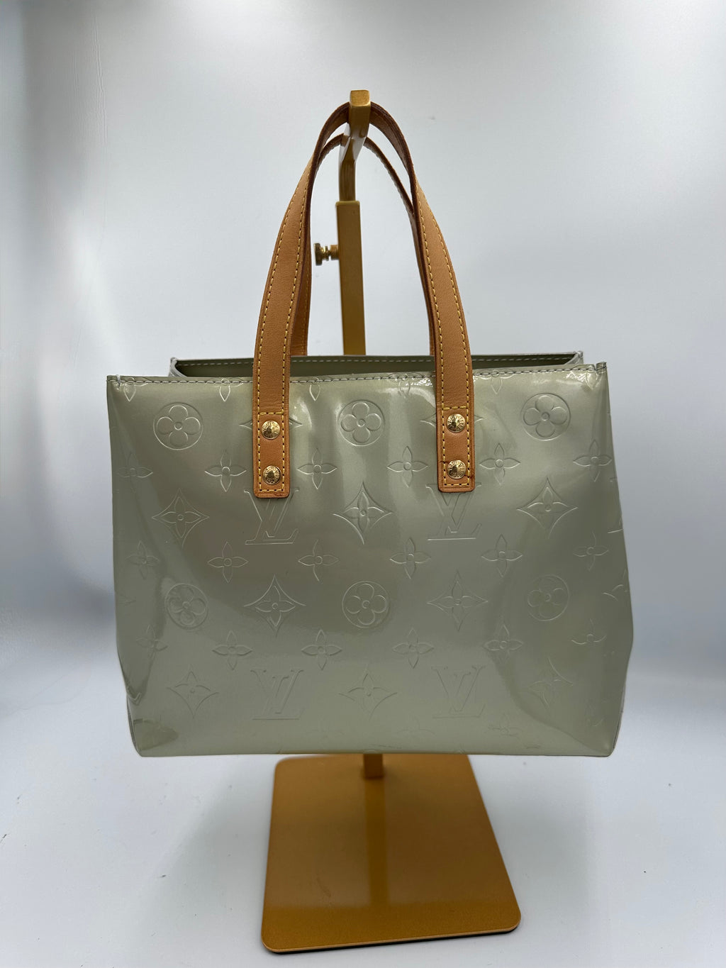 Louis Vuitton monogram Vernis Reade handbag in Lavande colour