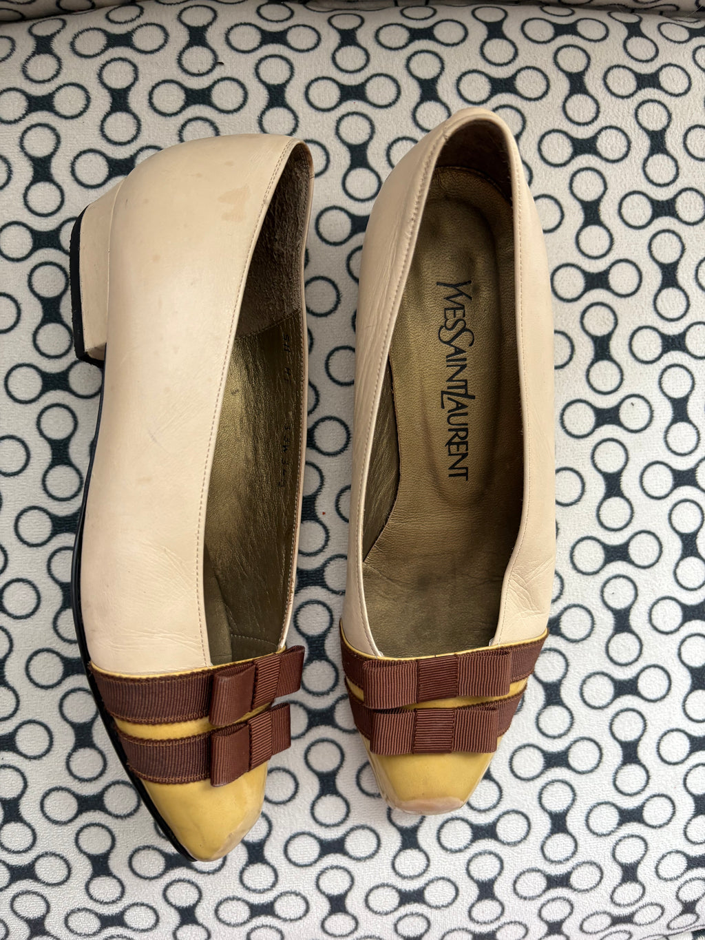 YSL 90s vintage bow ballet flats