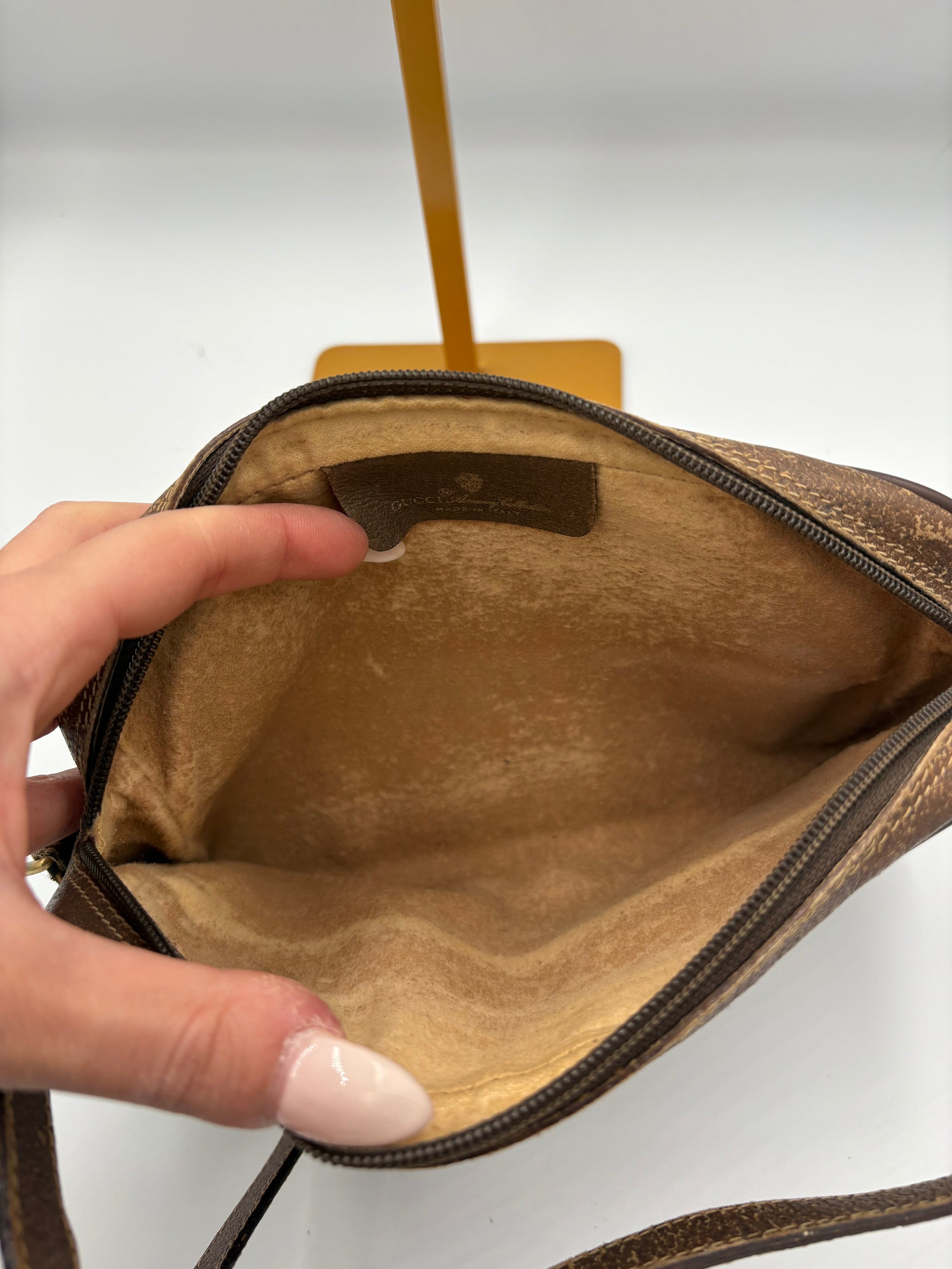 Gucci GG Supreme Web Sherry line crossbody