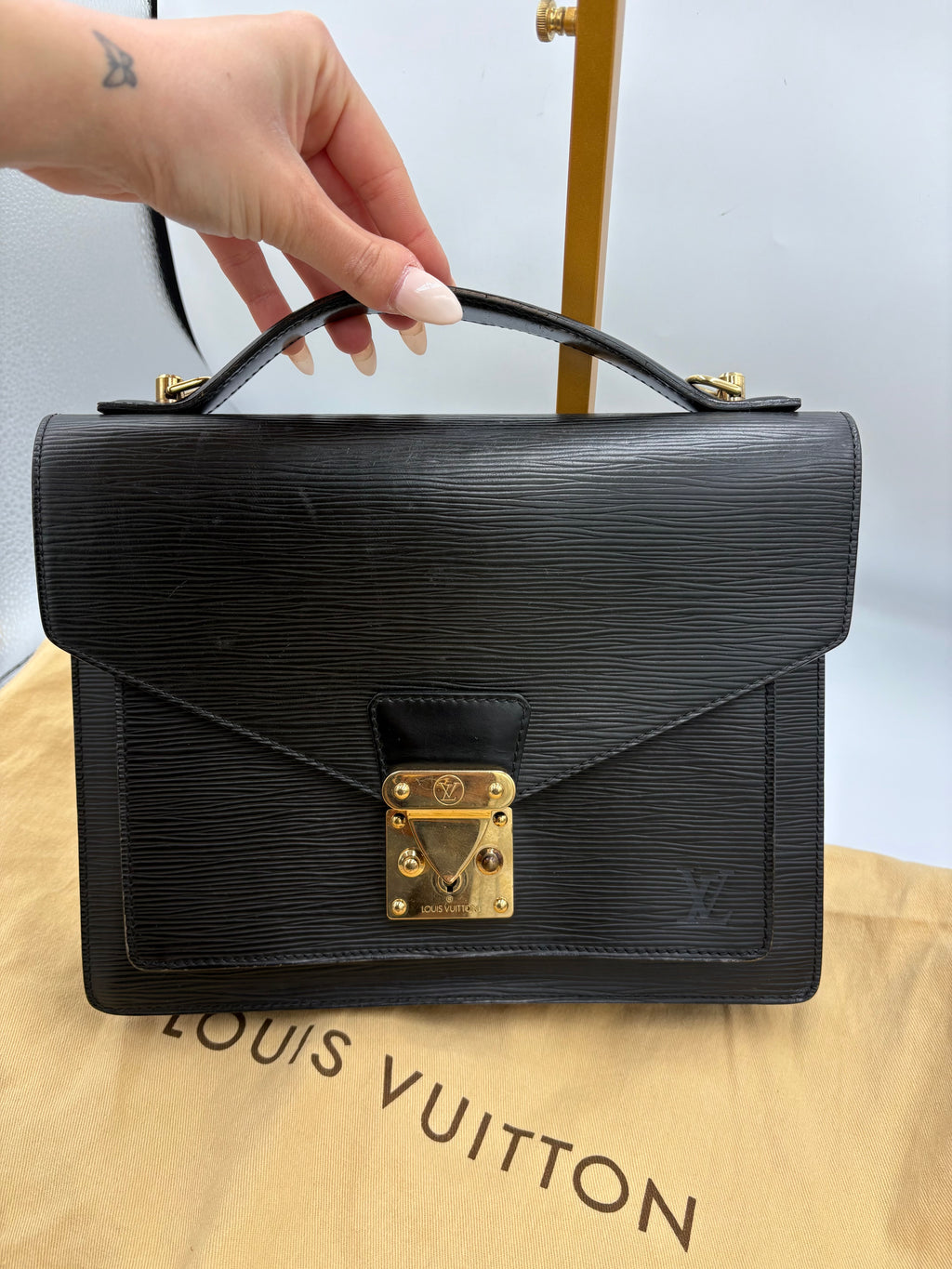 Louis Vuitton Epi Monceau satchel in black leather