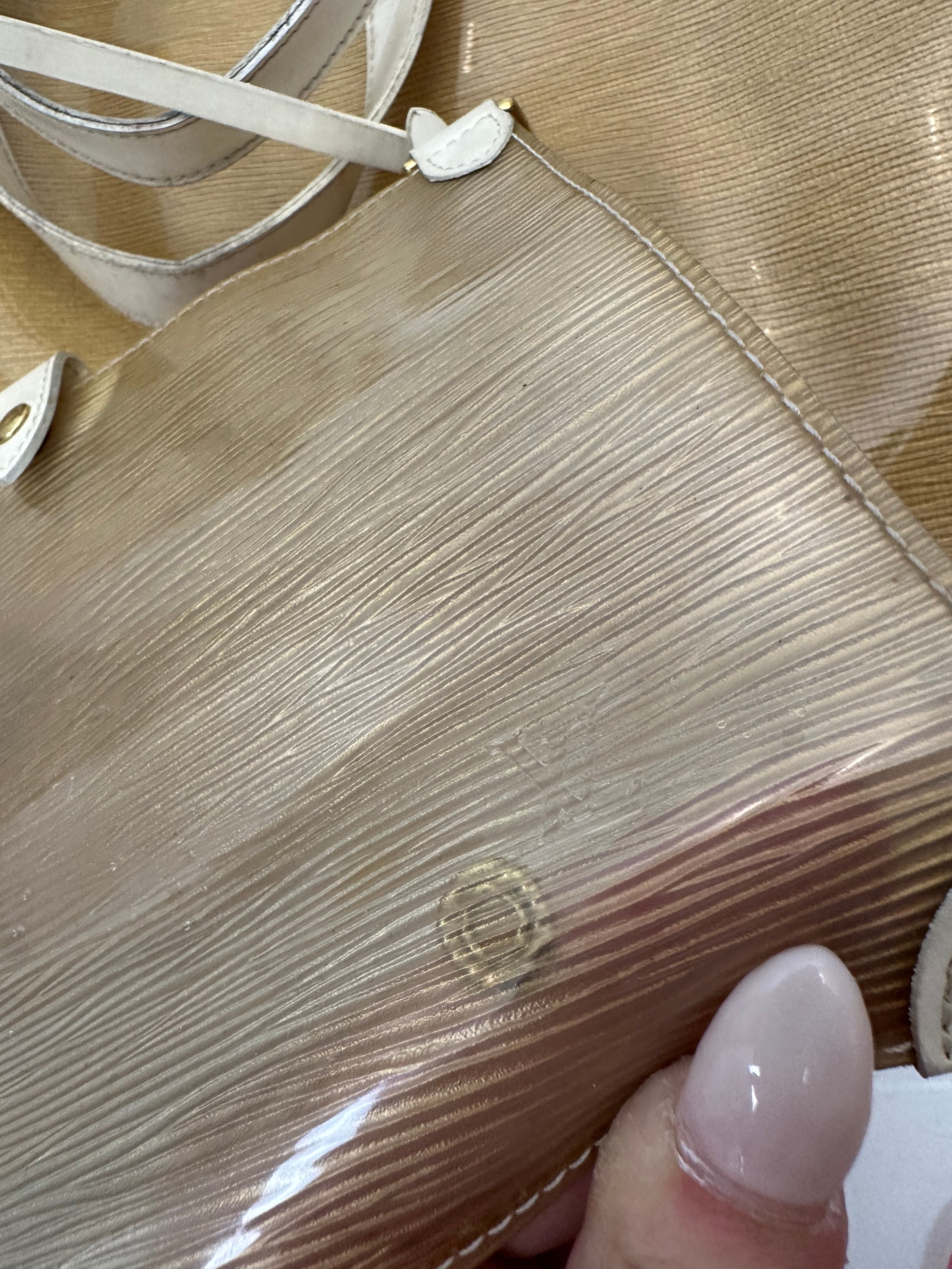 Louis Vuitton Epi Plage Lagoon Bay Tote Bag in beige