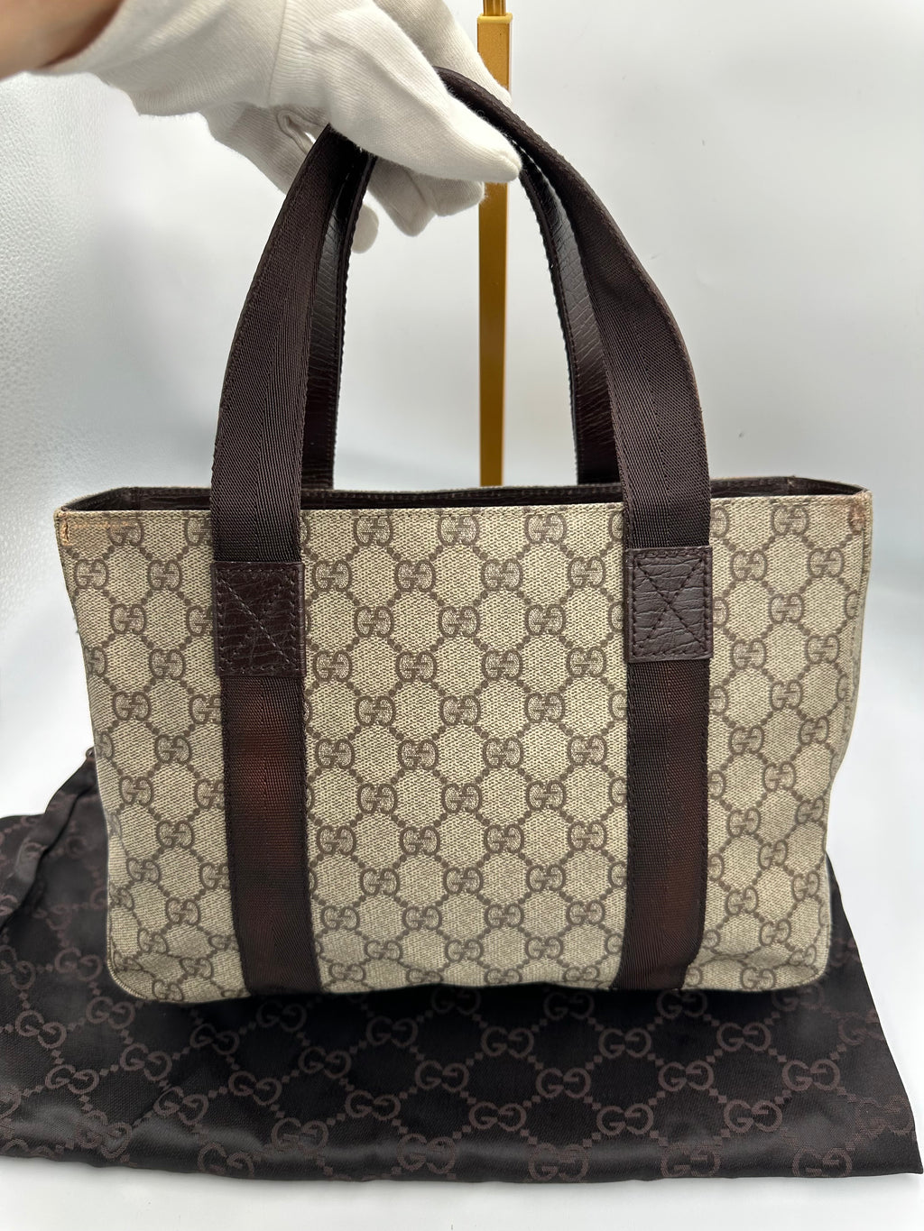 Gucci GG supreme leather bag