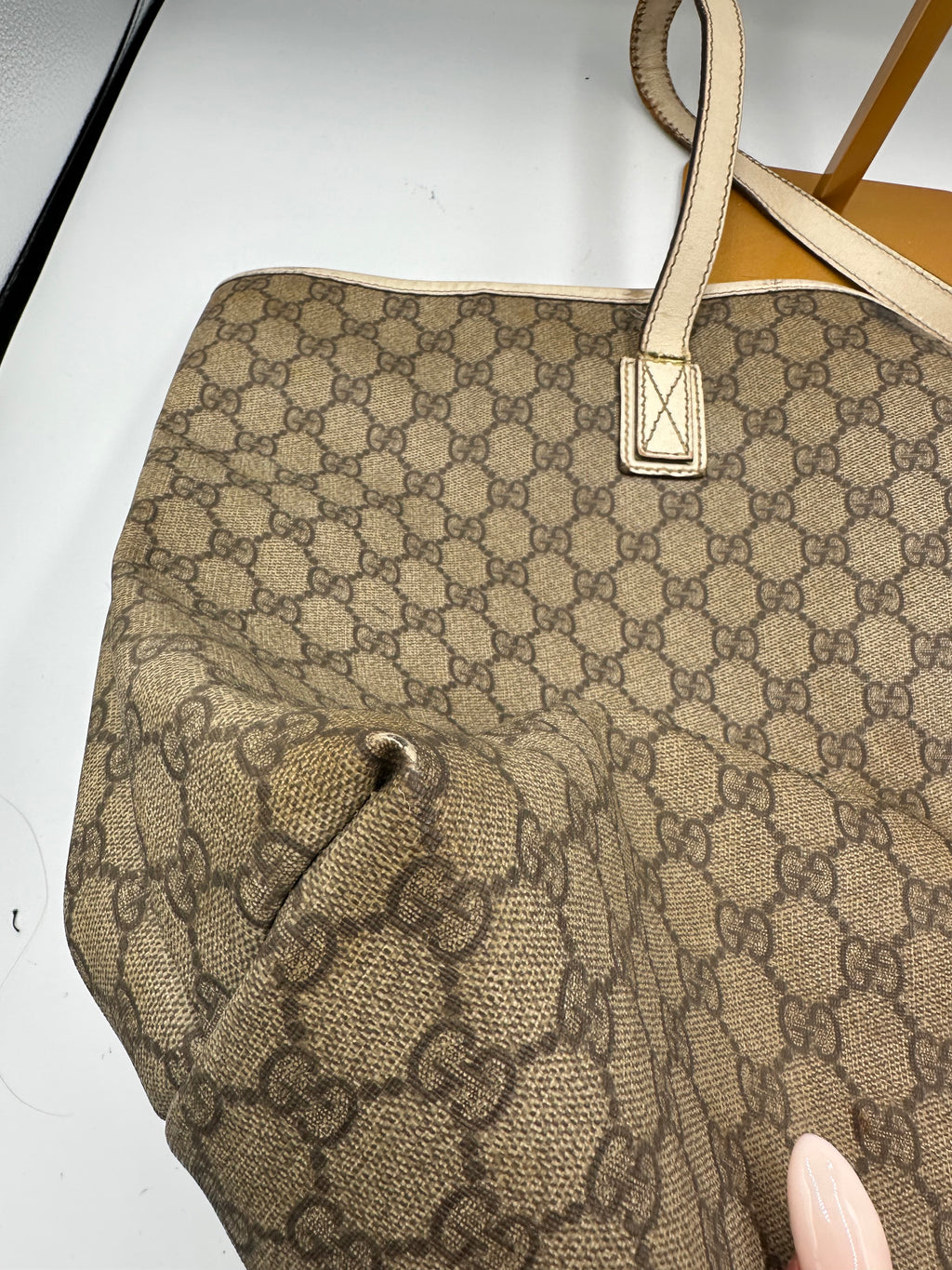 Gucci GG supreme leather tote bag