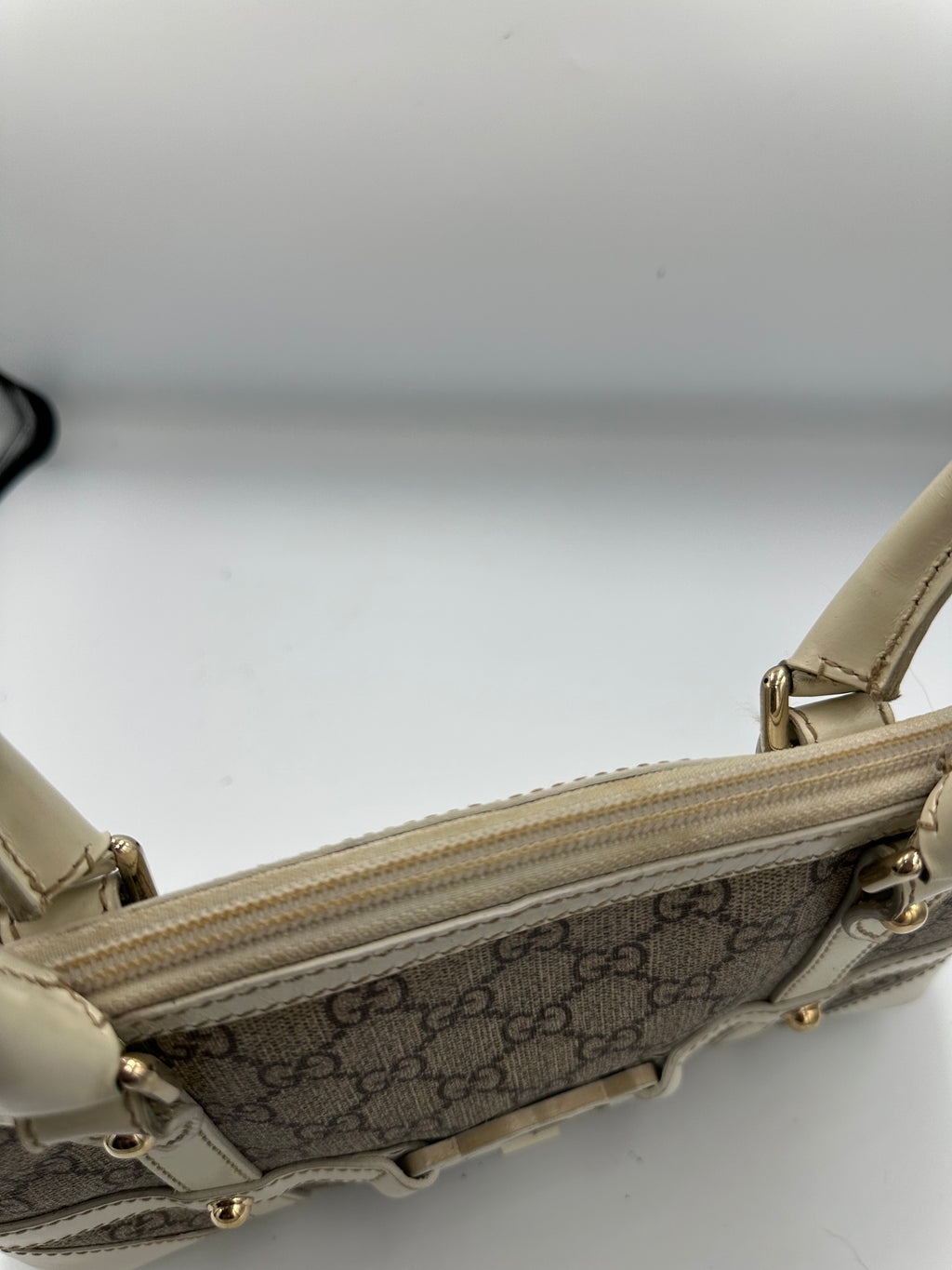 Rare Gucci GG Supreme Reins shoulder bag