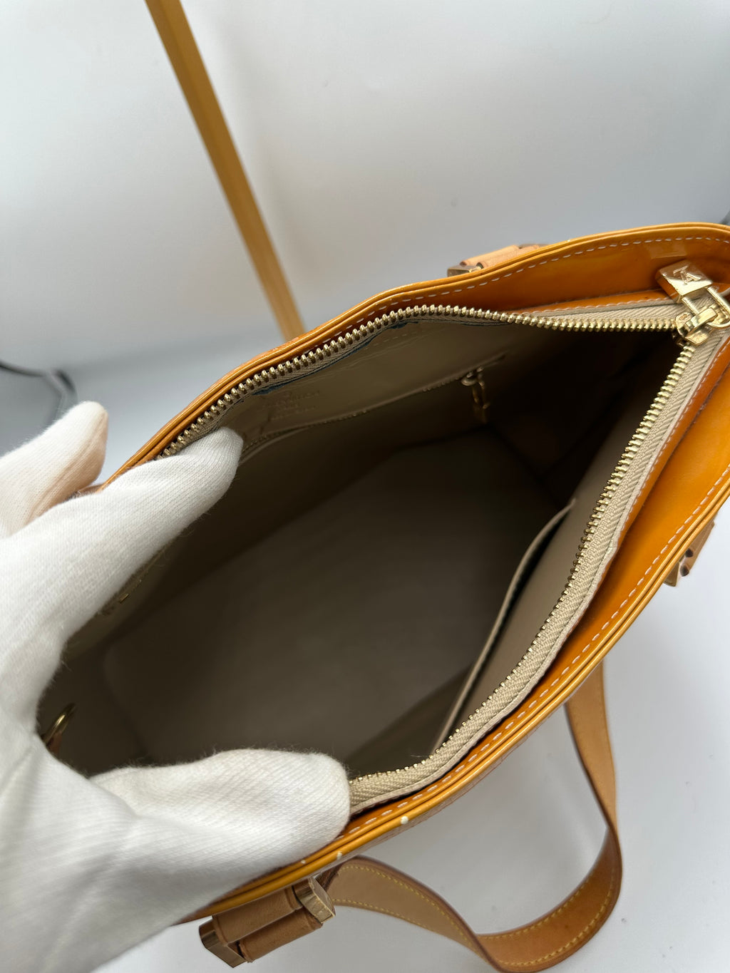 Louis Vuitton Houston Monogram Vernis Orange shoulder bag