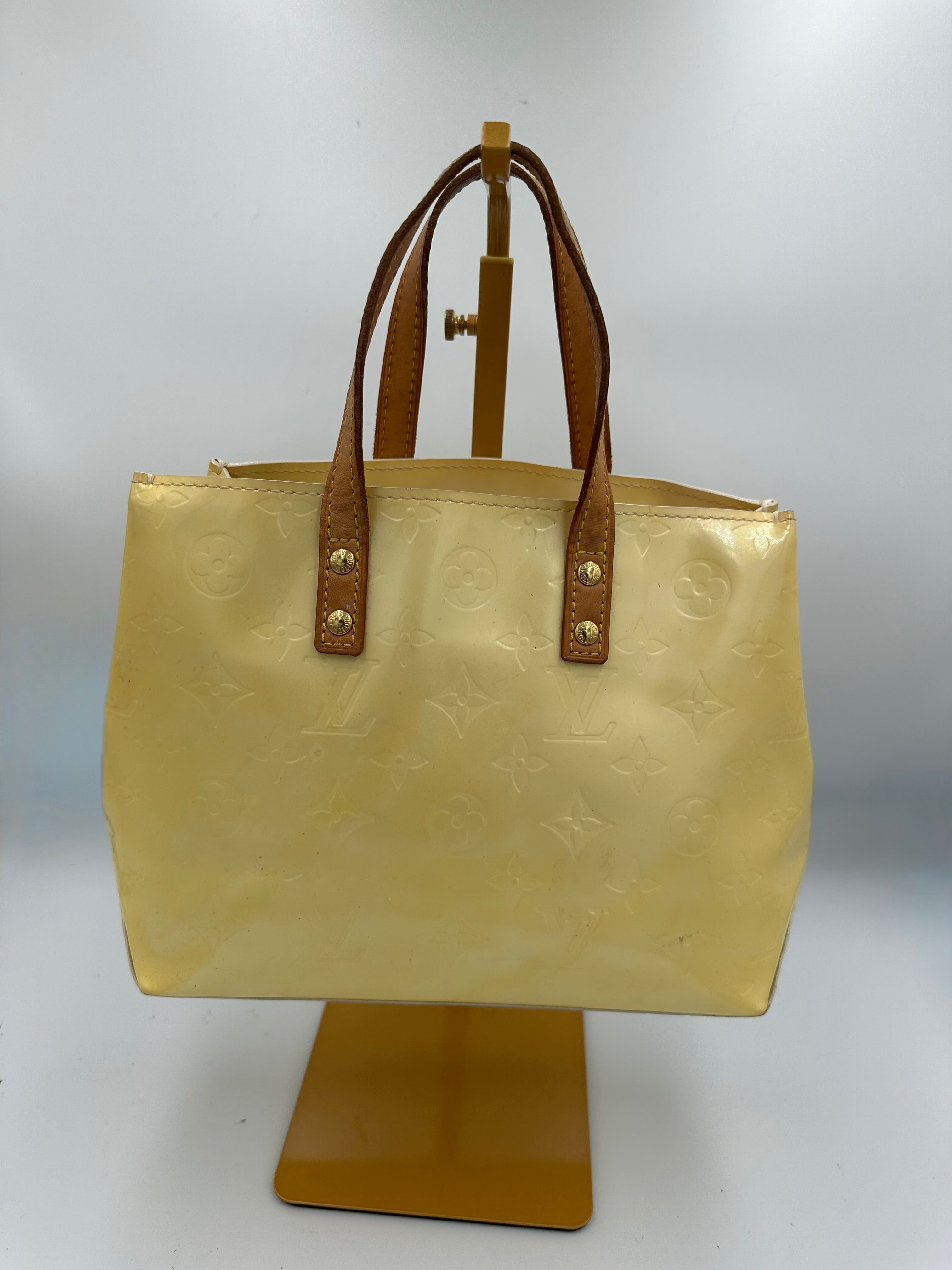 Louis Vuitton Reade PM monogram vernis bag