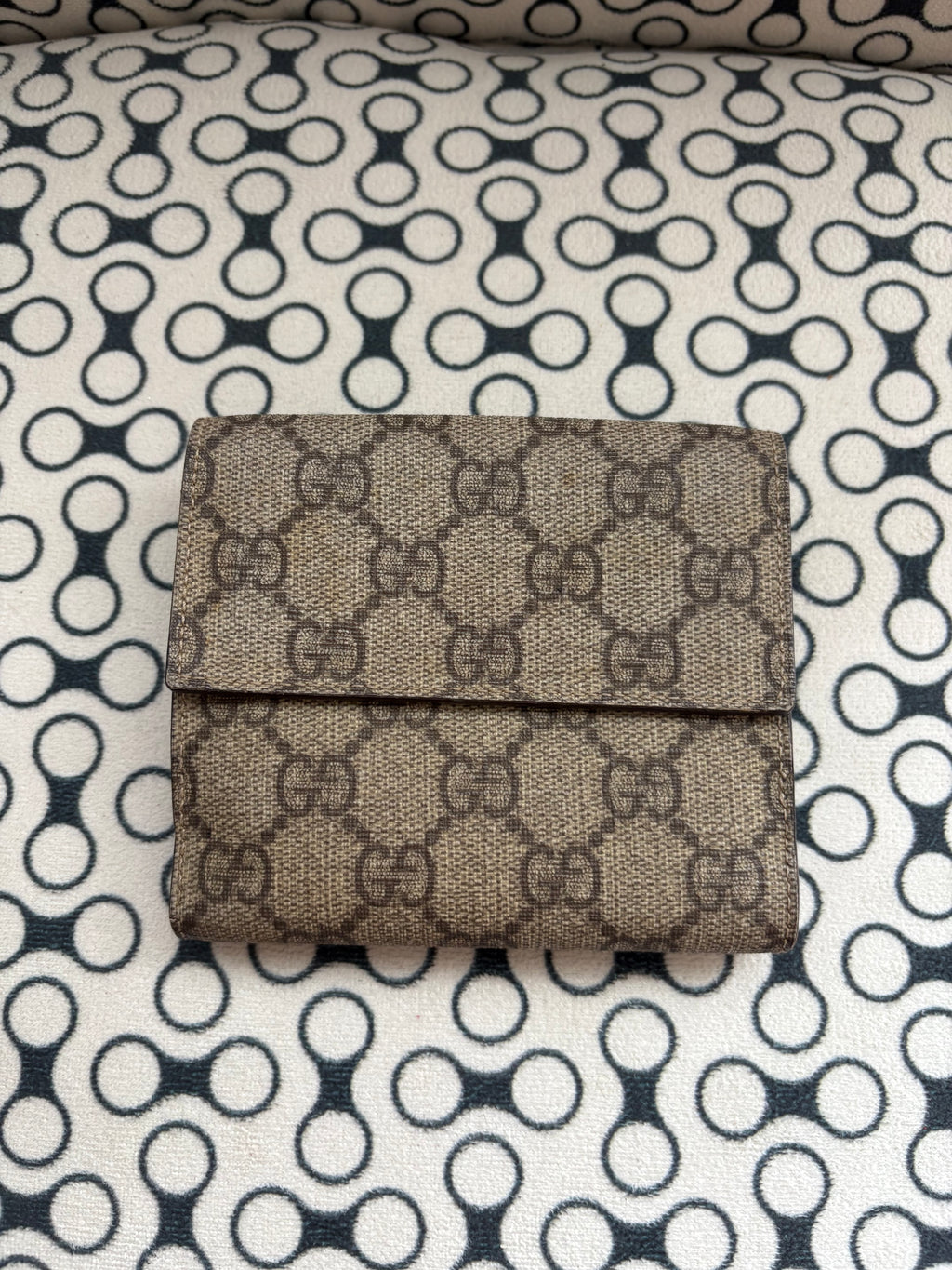 Gucci GG supreme trifold wallet