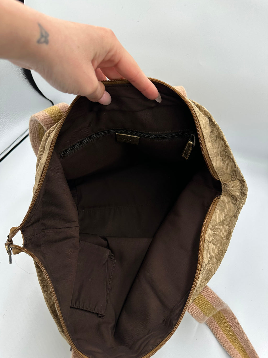Gucci GG Canvas Web Shoulder bag
