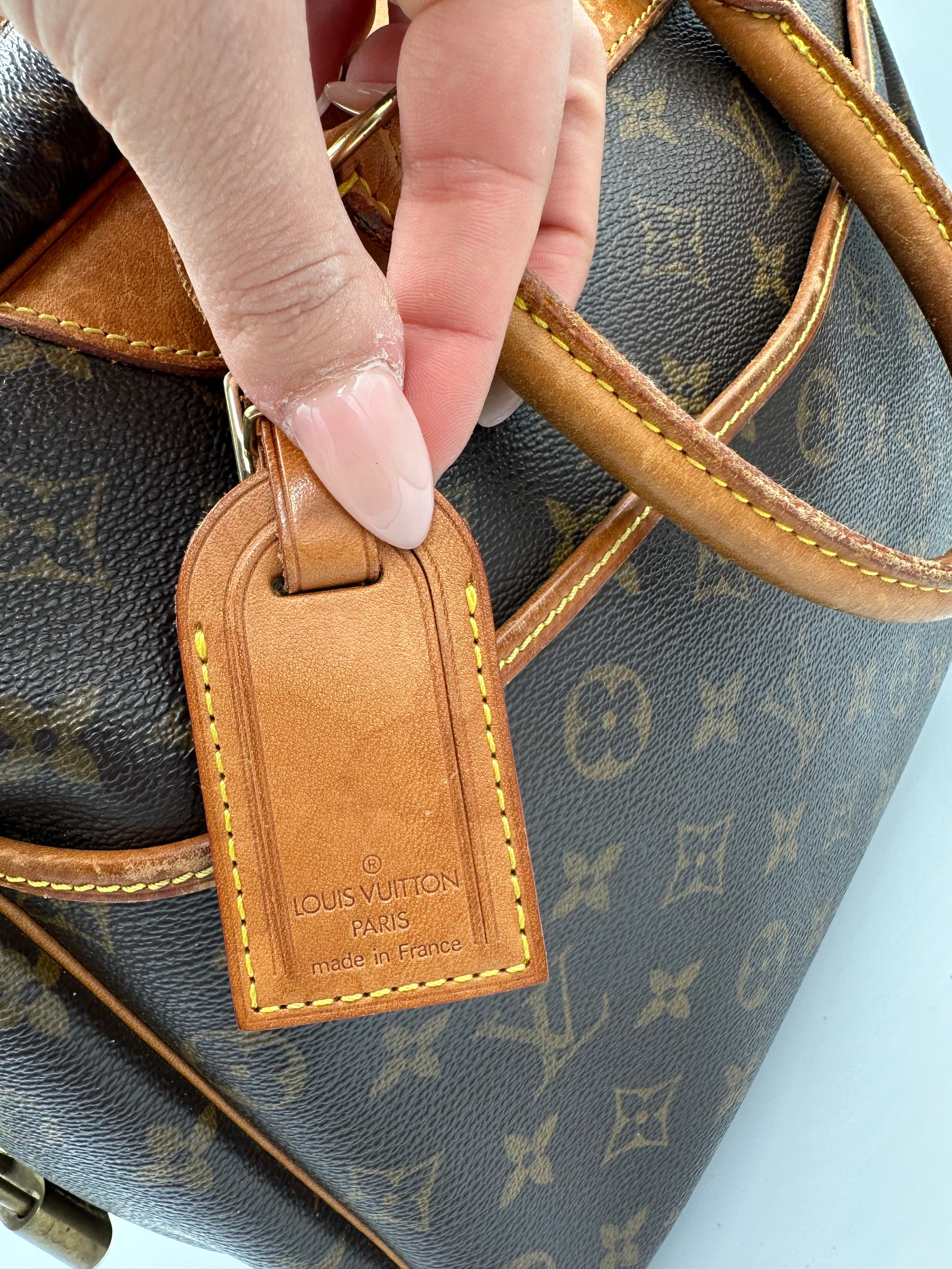 Vintage 90s Louis Vuitton Deauville monogram leather bag