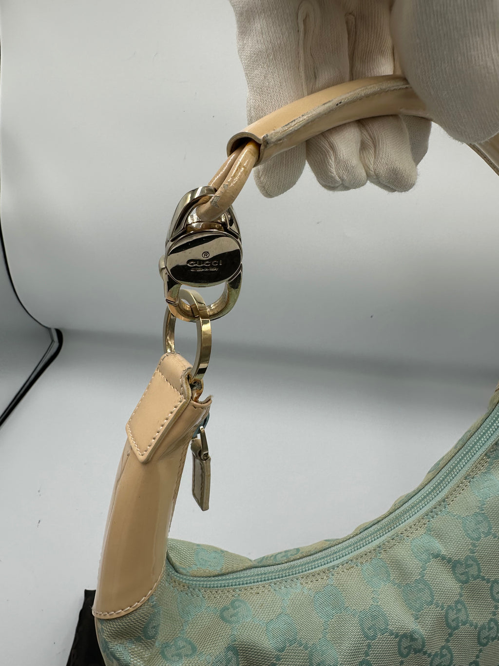 Gucci GG canvas and patent leather hobo shoulder bag