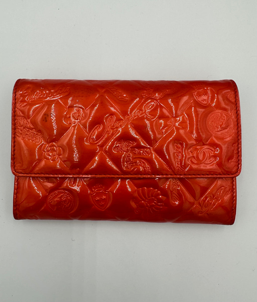 Chanel Icon Matlasse mademoiselle red patent wallet
