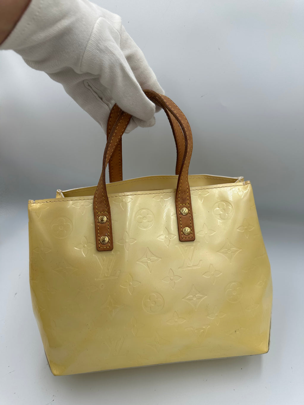 Louis Vuitton Reade PM monogram vernis bag