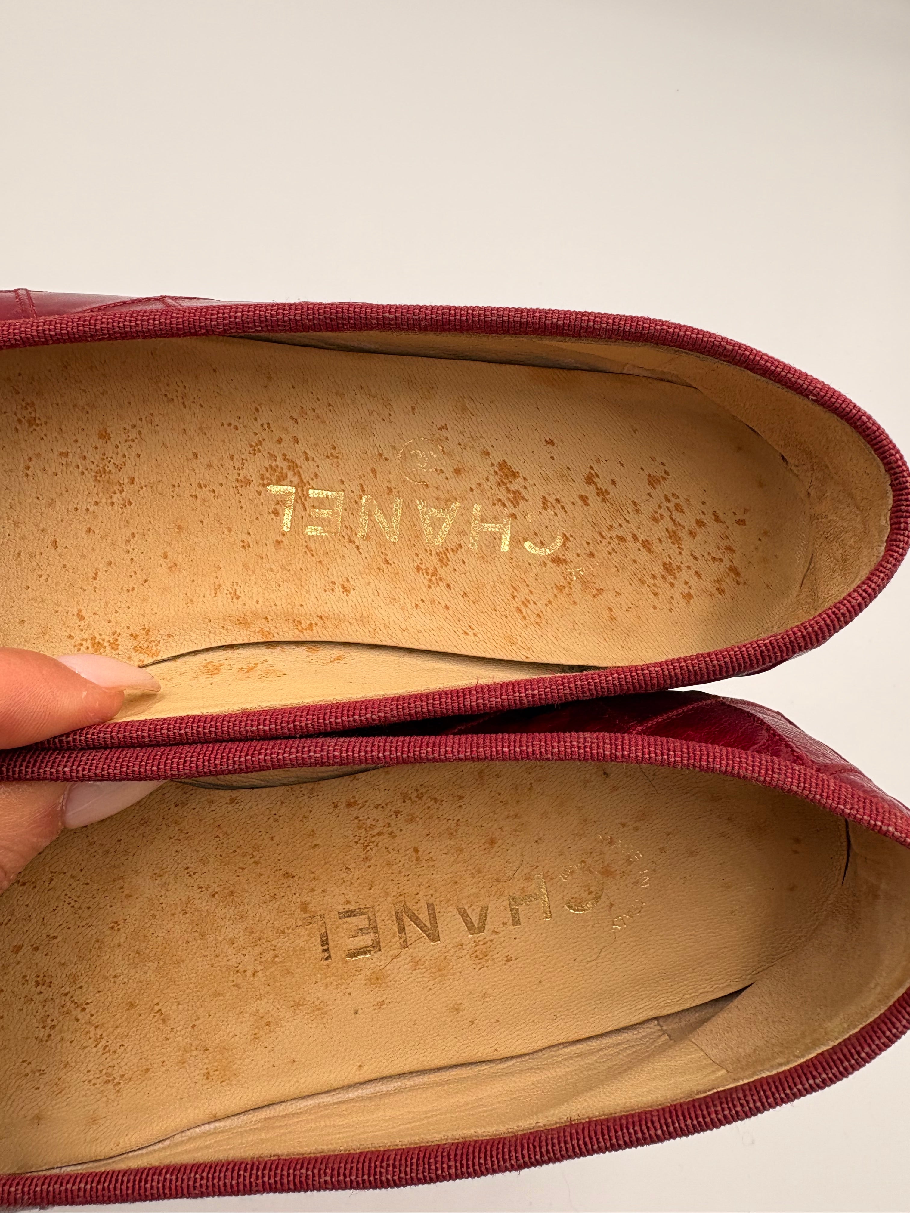 Chanel burgundy leather ballet flats