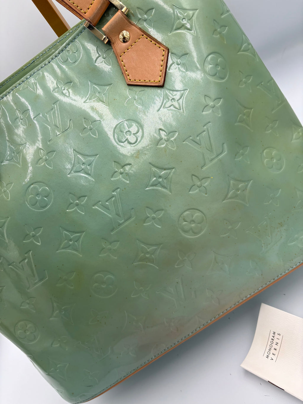 Louis Vuitton Monogram Vernis Houston shoulder bag in mint green