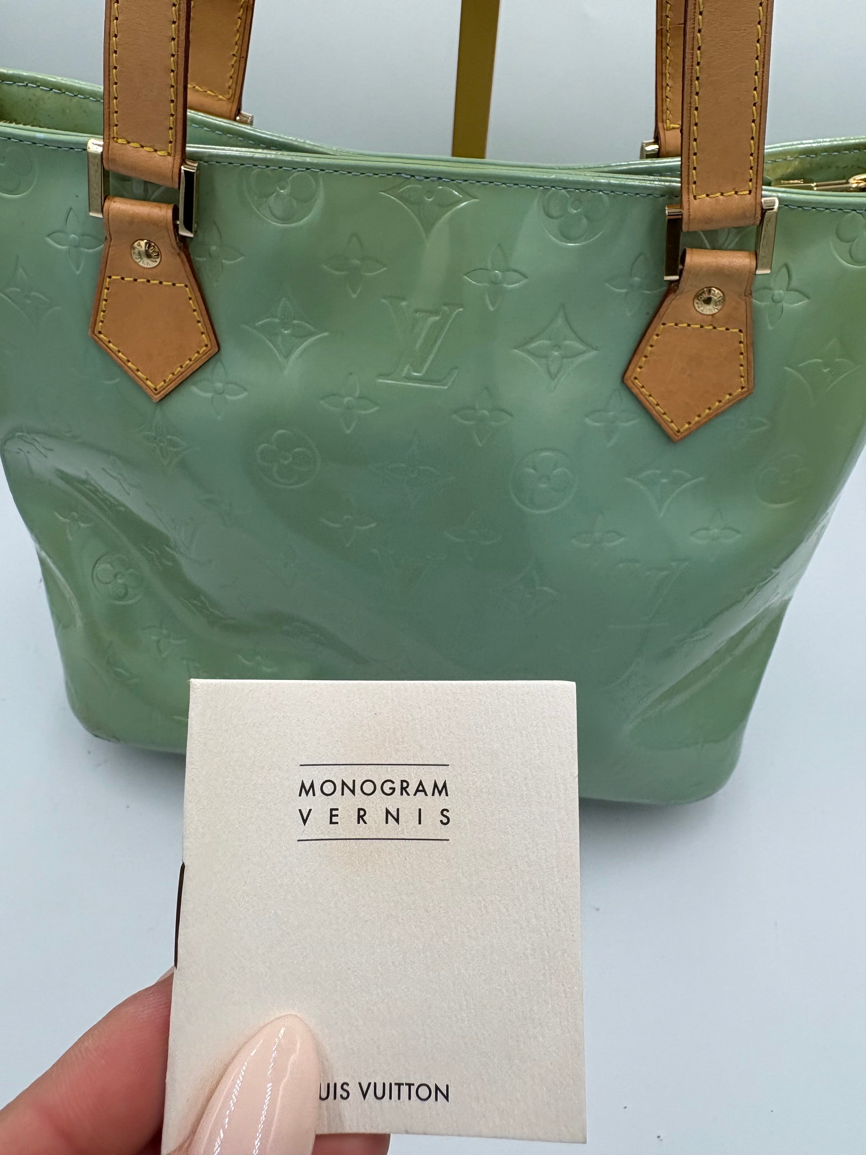 Louis Vuitton Monogram Vernis Houston shoulder bag in mint green