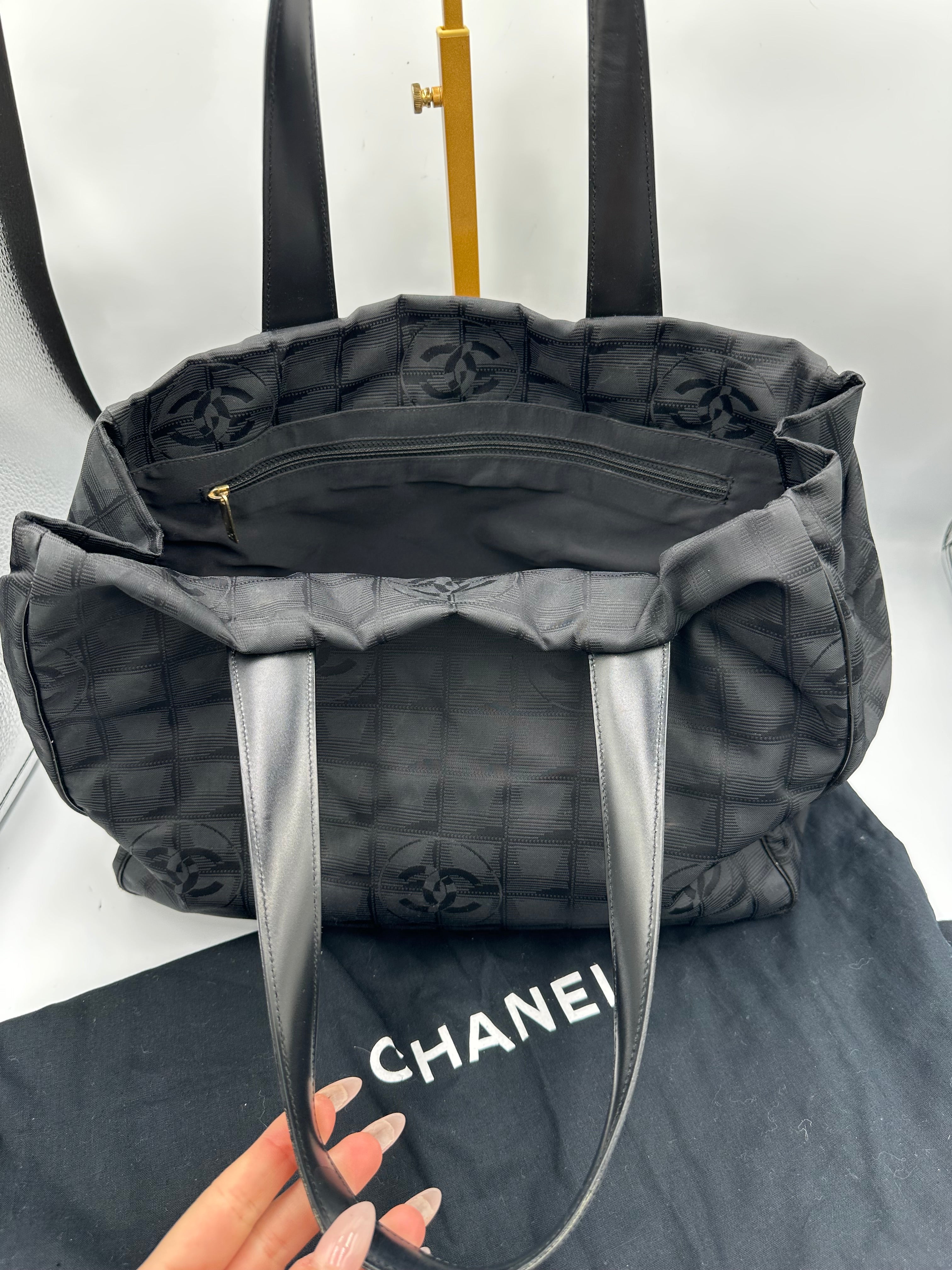 Chanel 2004 Travel Line black shoulder tote bag