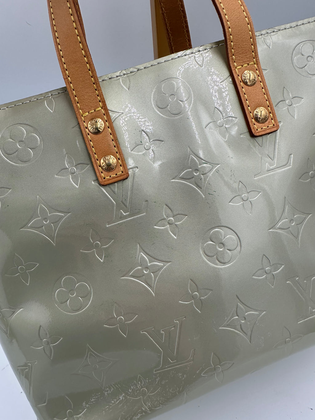 Louis Vuitton monogram Vernis Reade handbag in Lavande colour