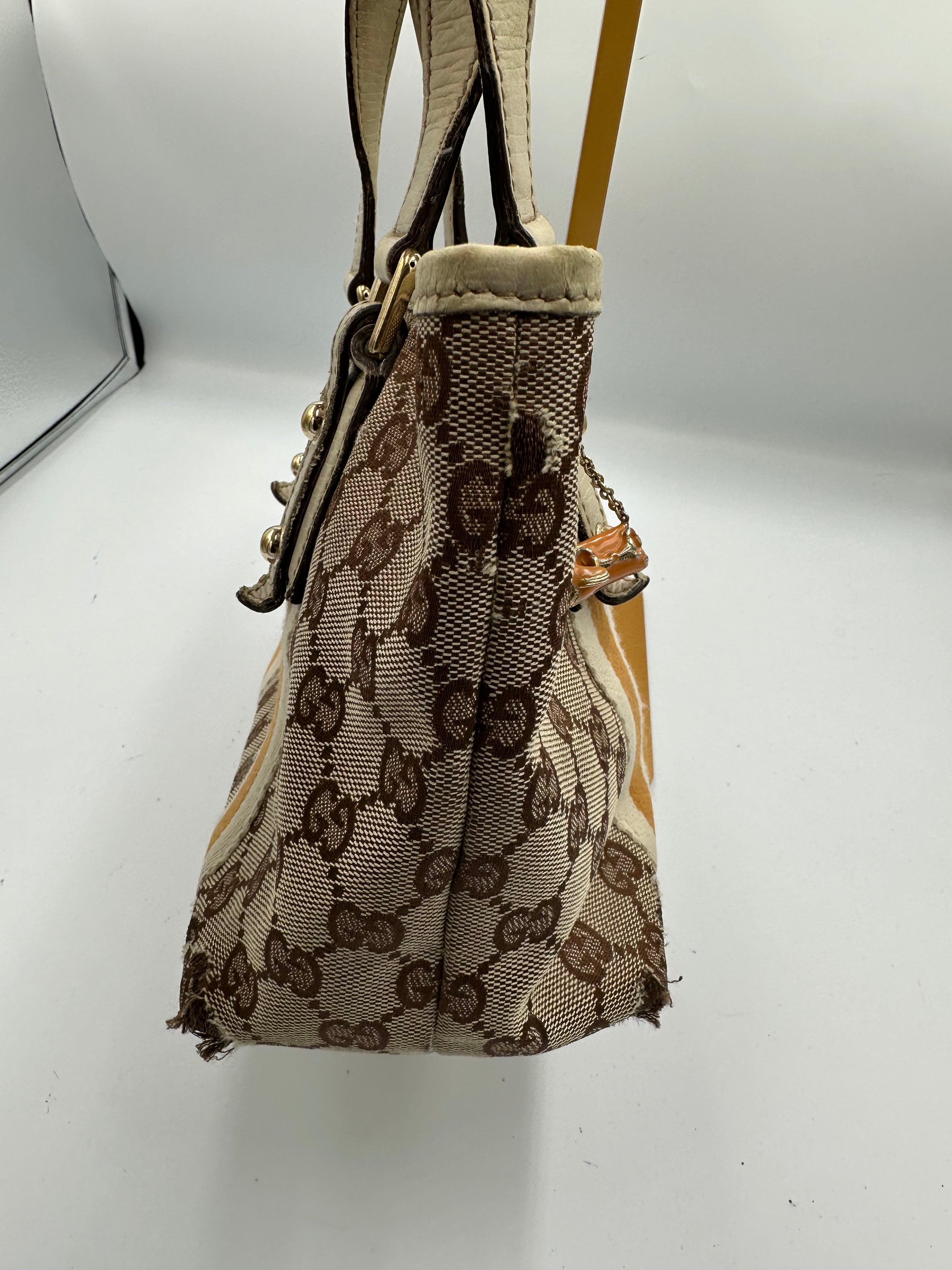 Mini Gucci Jolicoeur handbag with charms