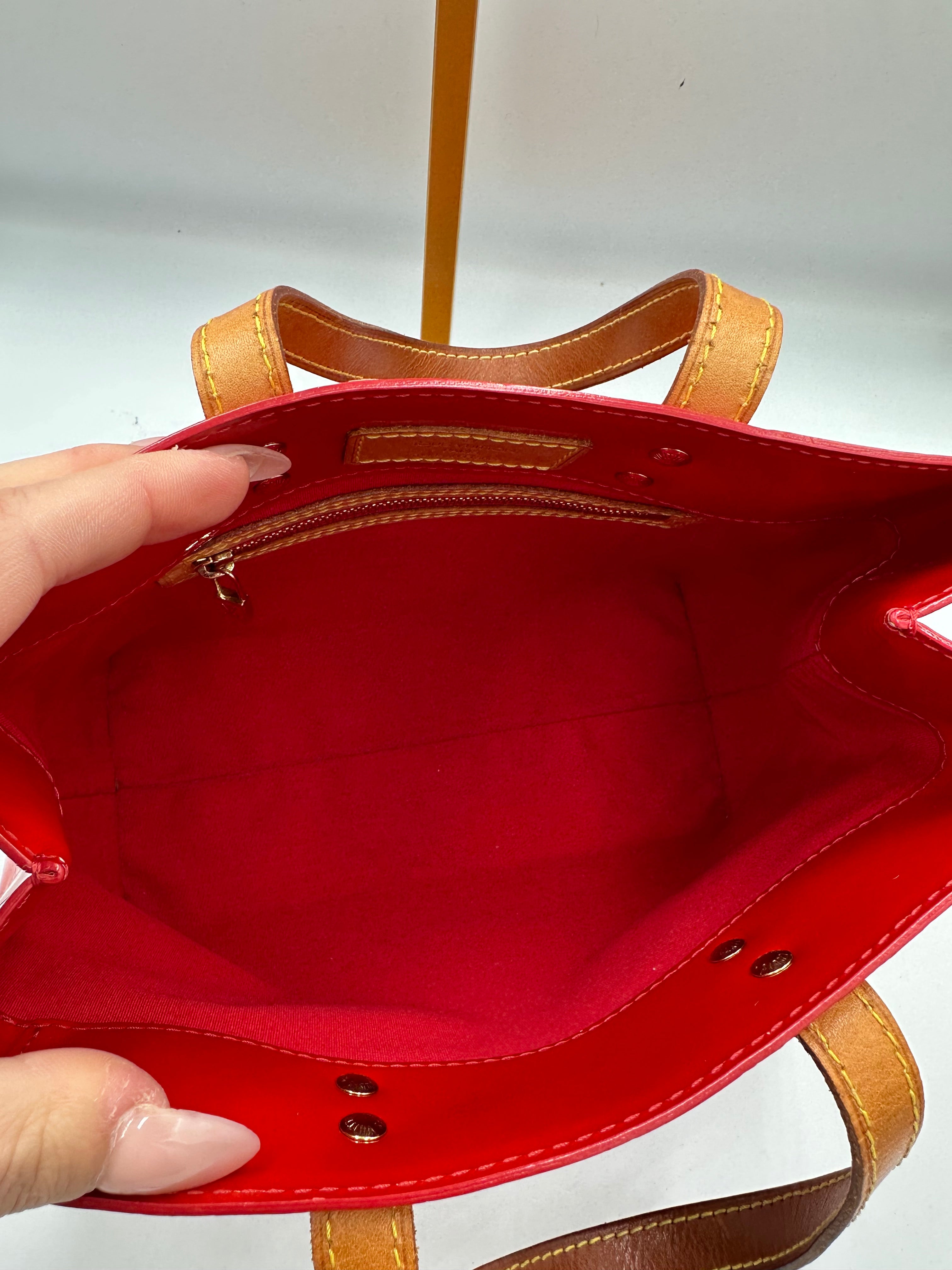 Louis Vuitton Monogram Vernis Reade PM bag in Red Rouge