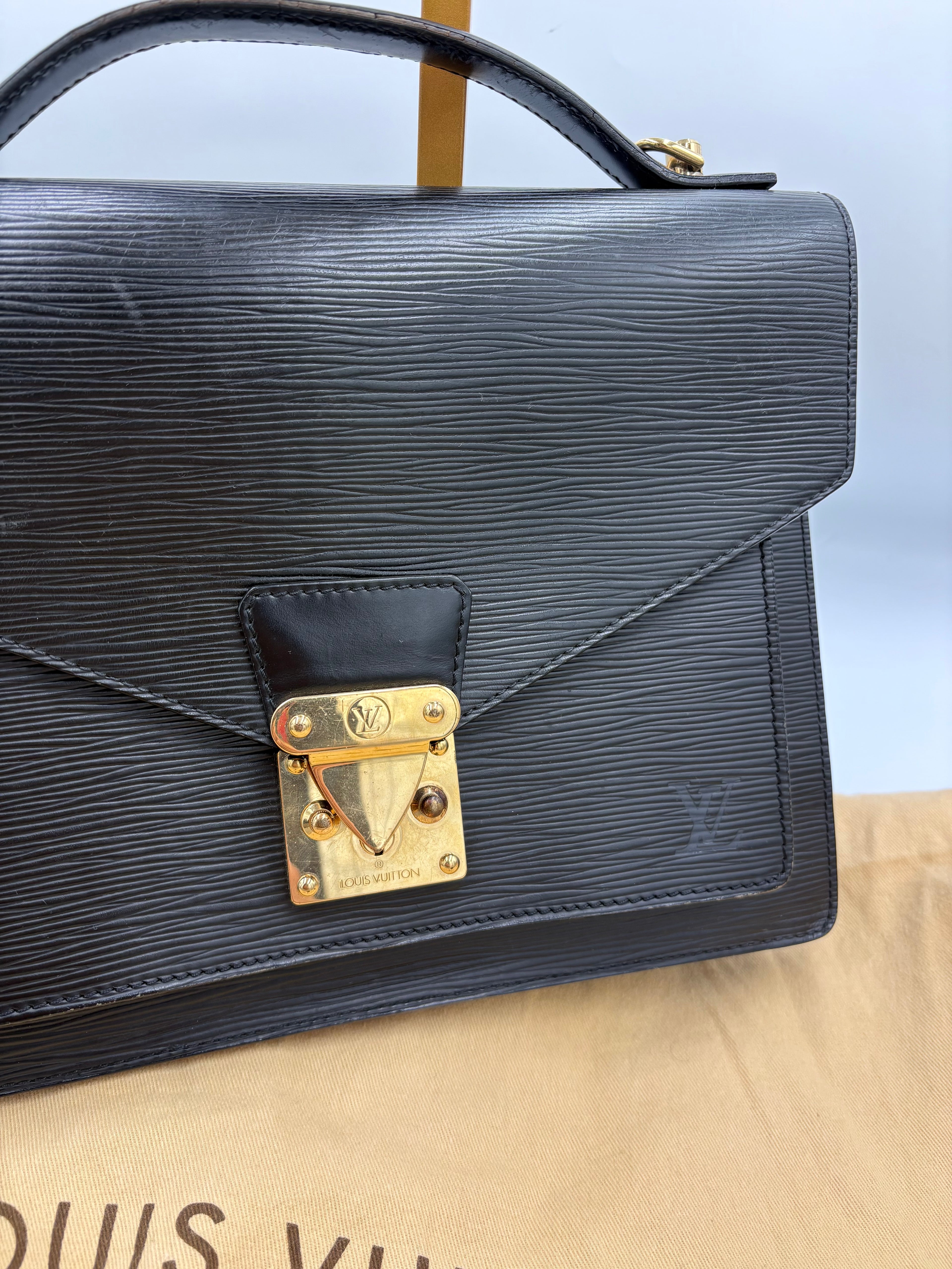 Louis Vuitton Epi Monceau satchel in black leather