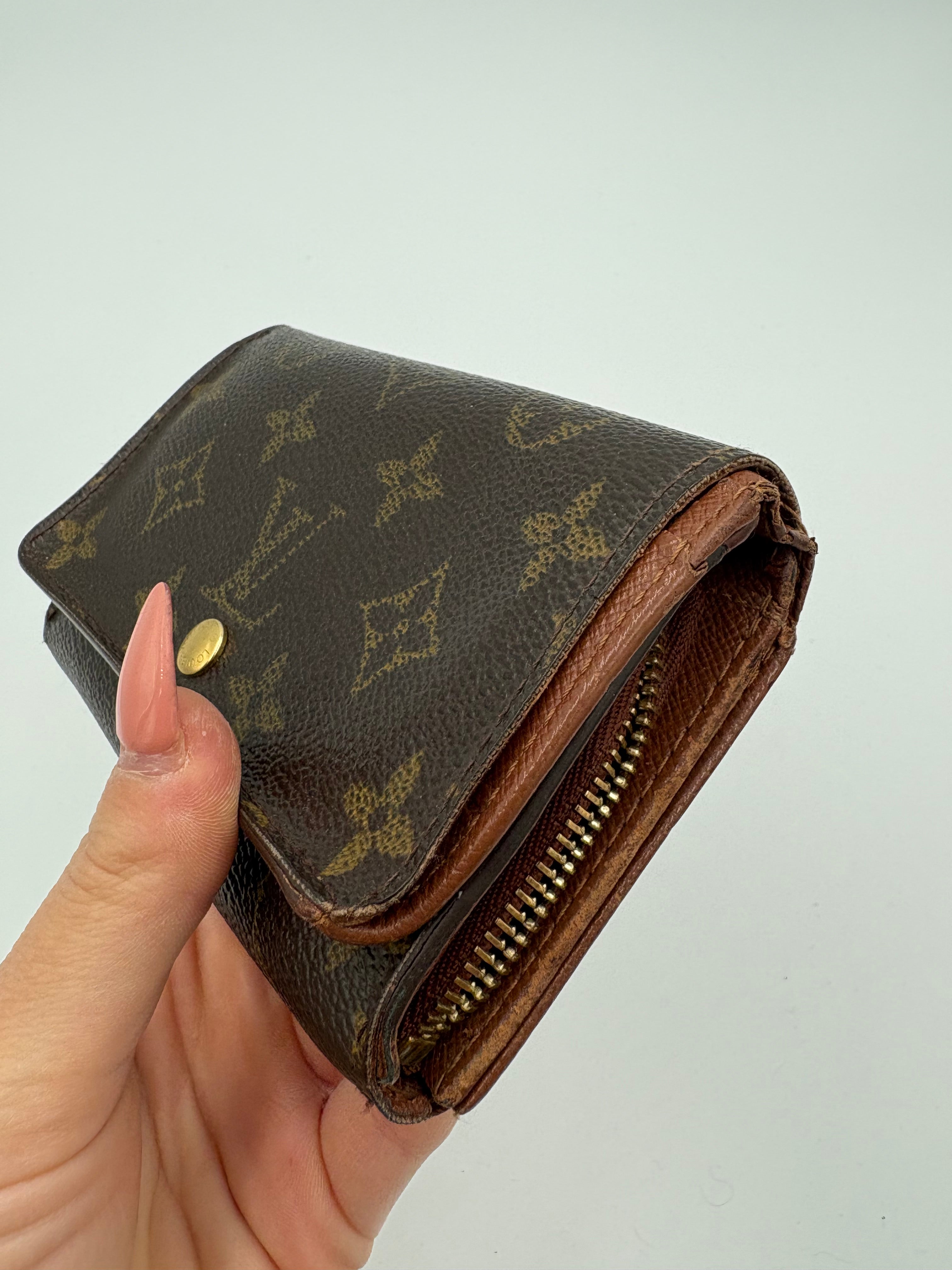 Louis Vuitton Alexandra Brown Leather Monogram Wallet