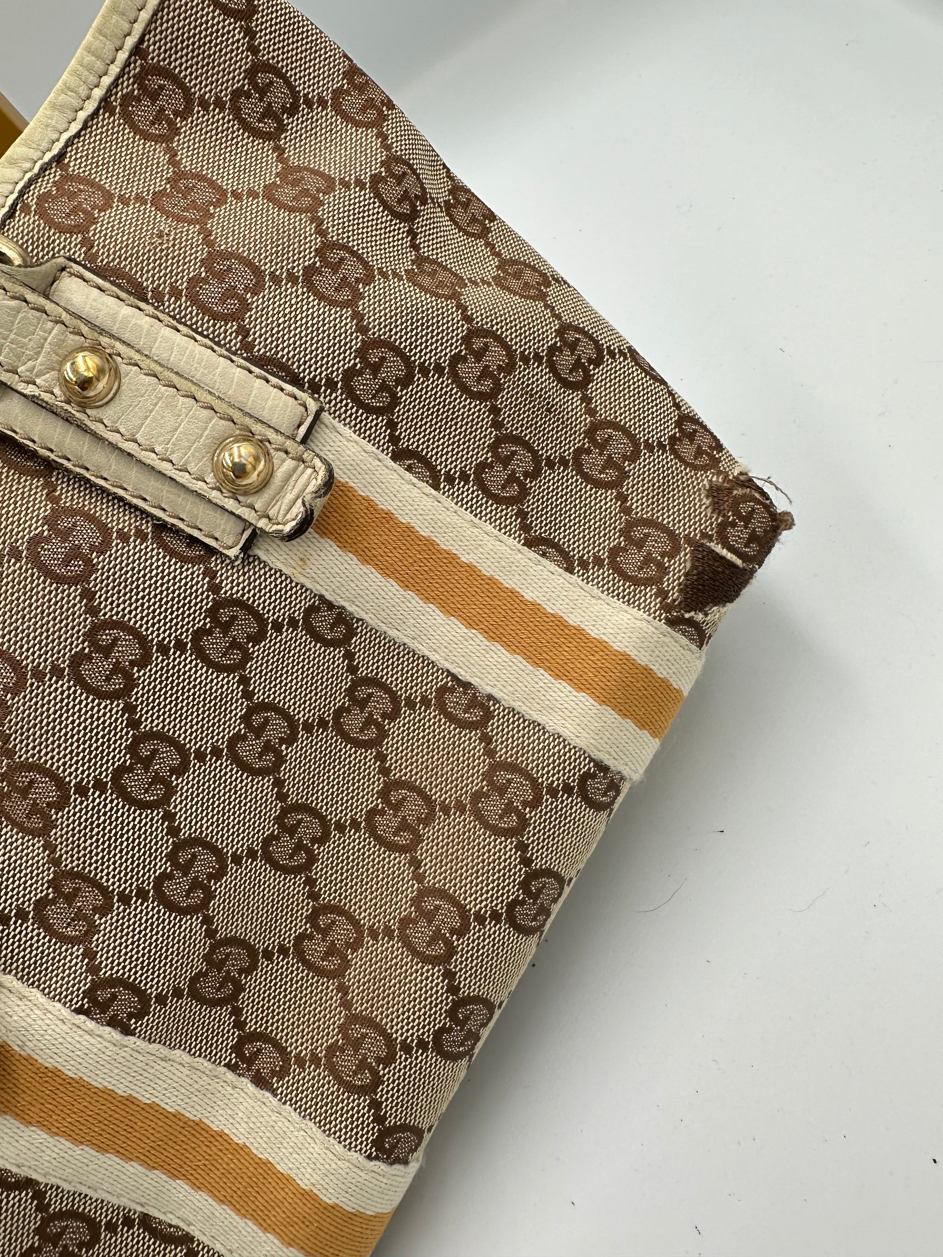 Mini Gucci Jolicoeur handbag with charms