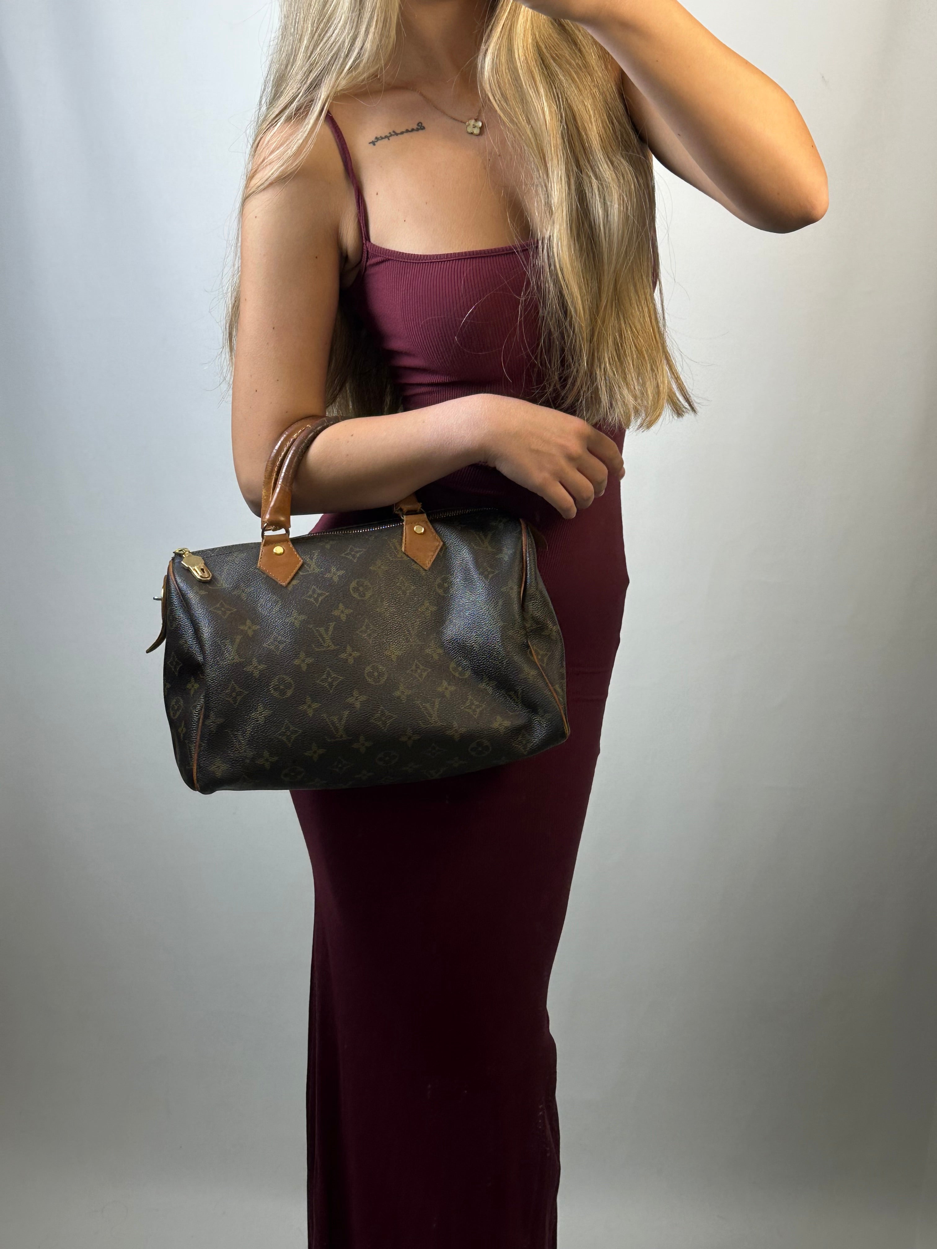 Collectors Piece Vintage 1970s-1990s Louis Vuitton Speedy 35 by French Company