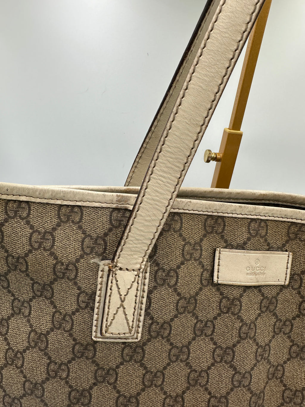 Gucci GG supreme leather tote bag