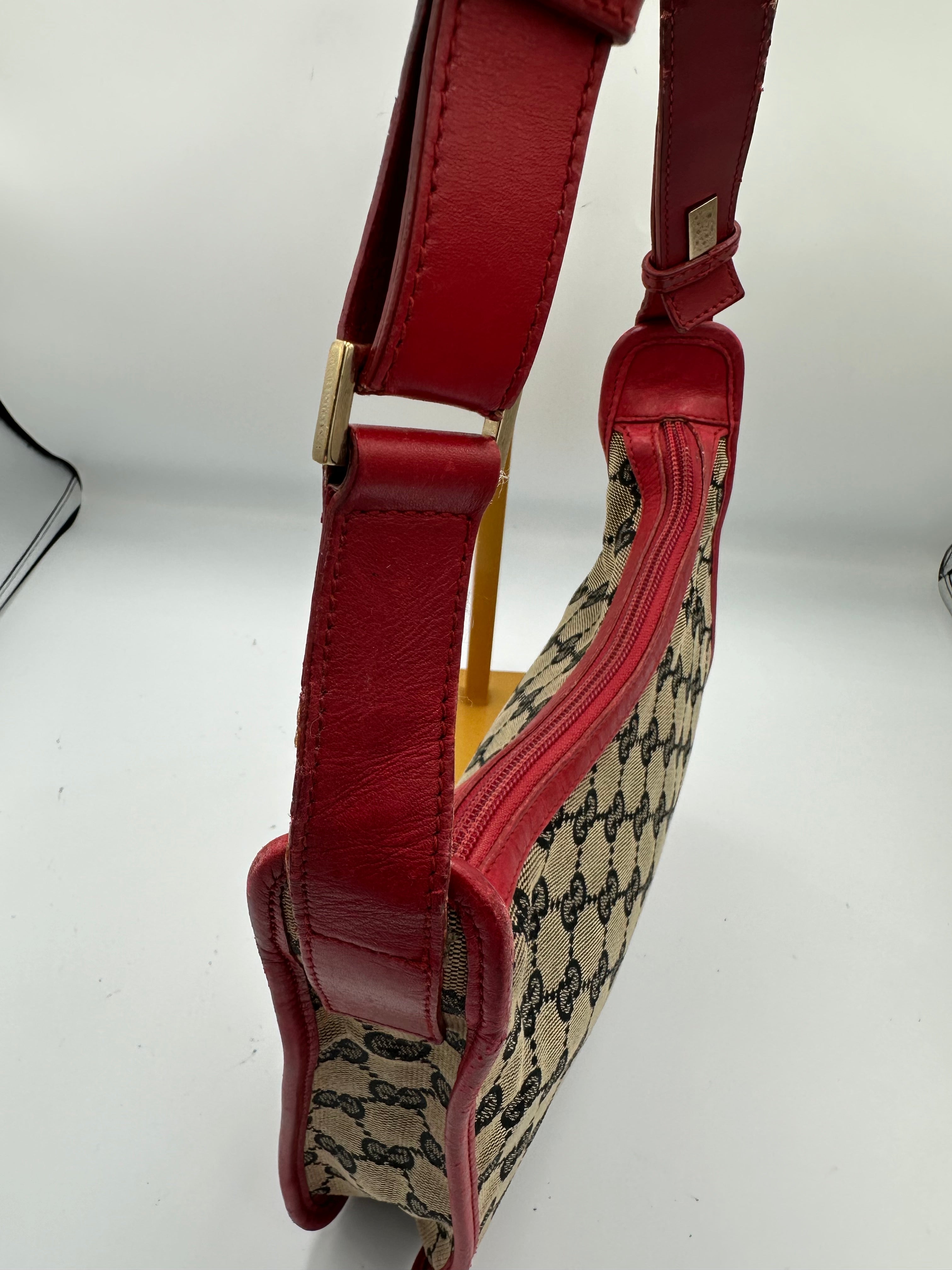 Vintage Gucci GG supreme monogram cherry red shoulder bag