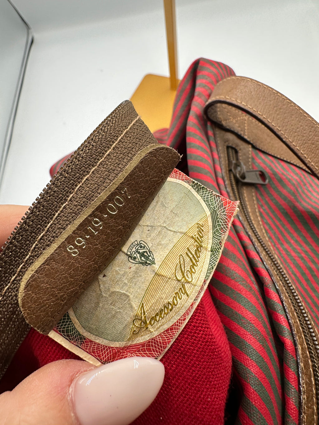 Vintage 90’s Gucci 48-hour Duffle large travel bag from the Rigate line with small pouch
