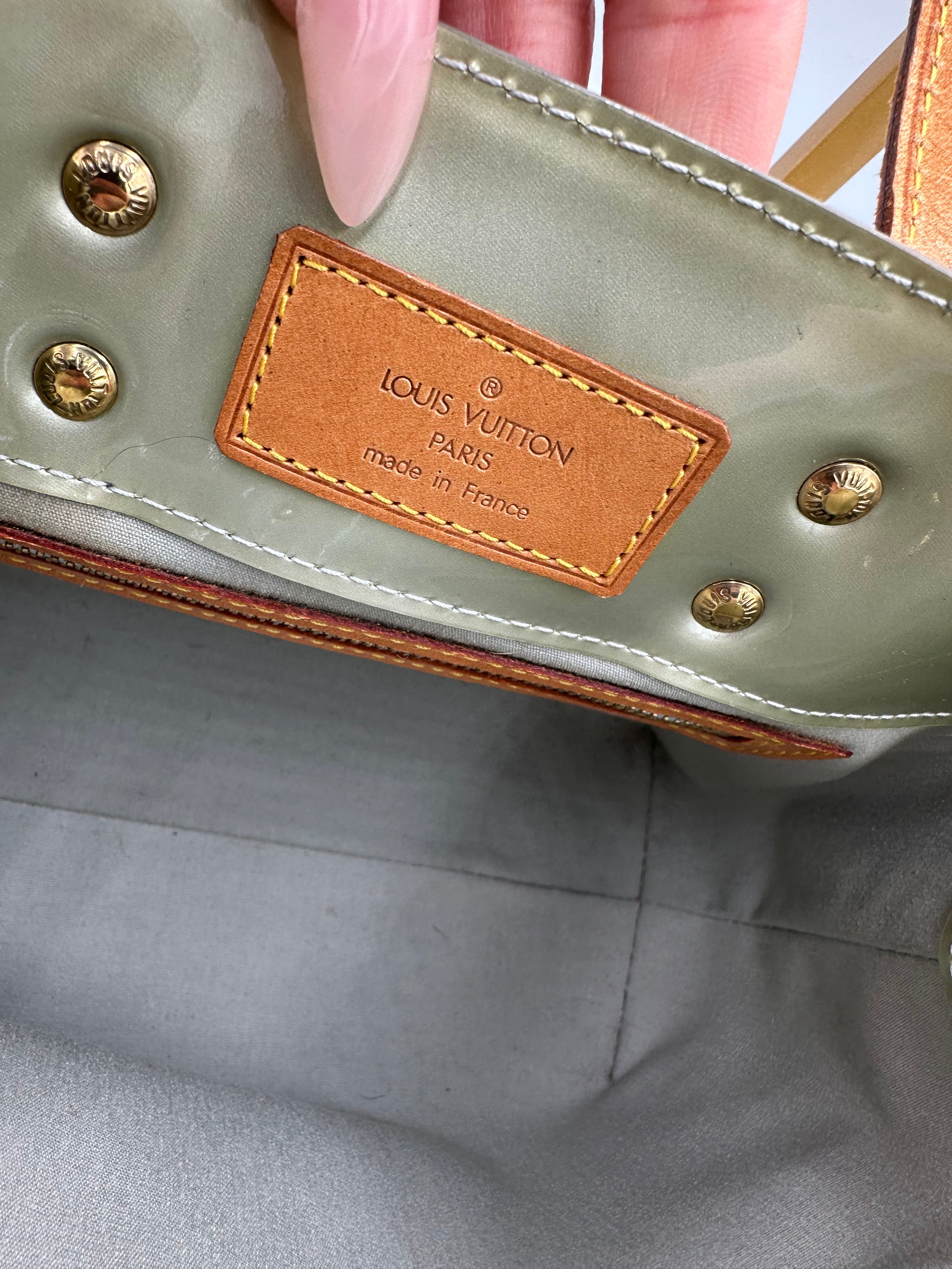 Louis Vuitton monogram Vernis Reade handbag in Lavande colour