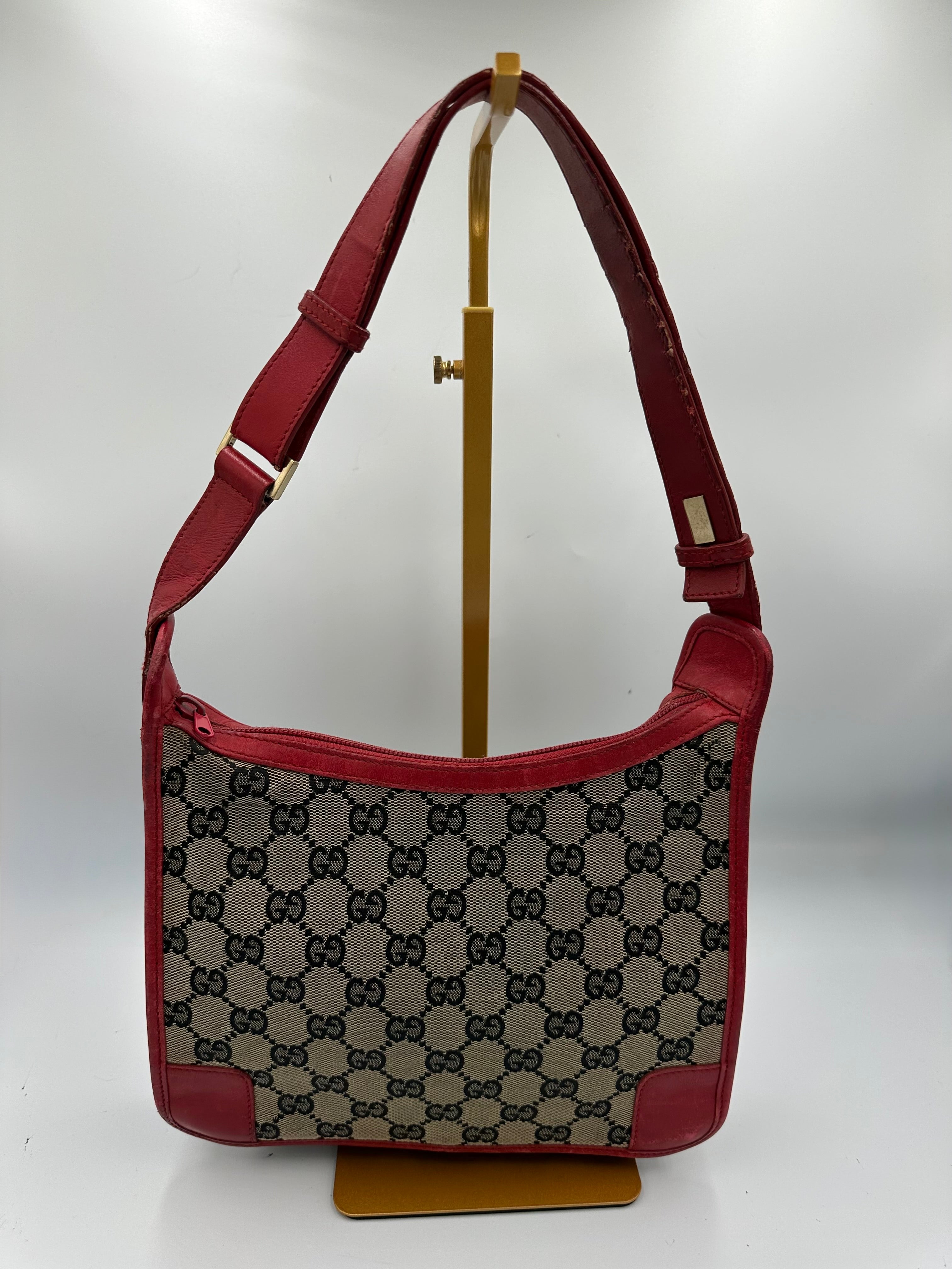 Vintage Gucci GG supreme monogram cherry red shoulder bag