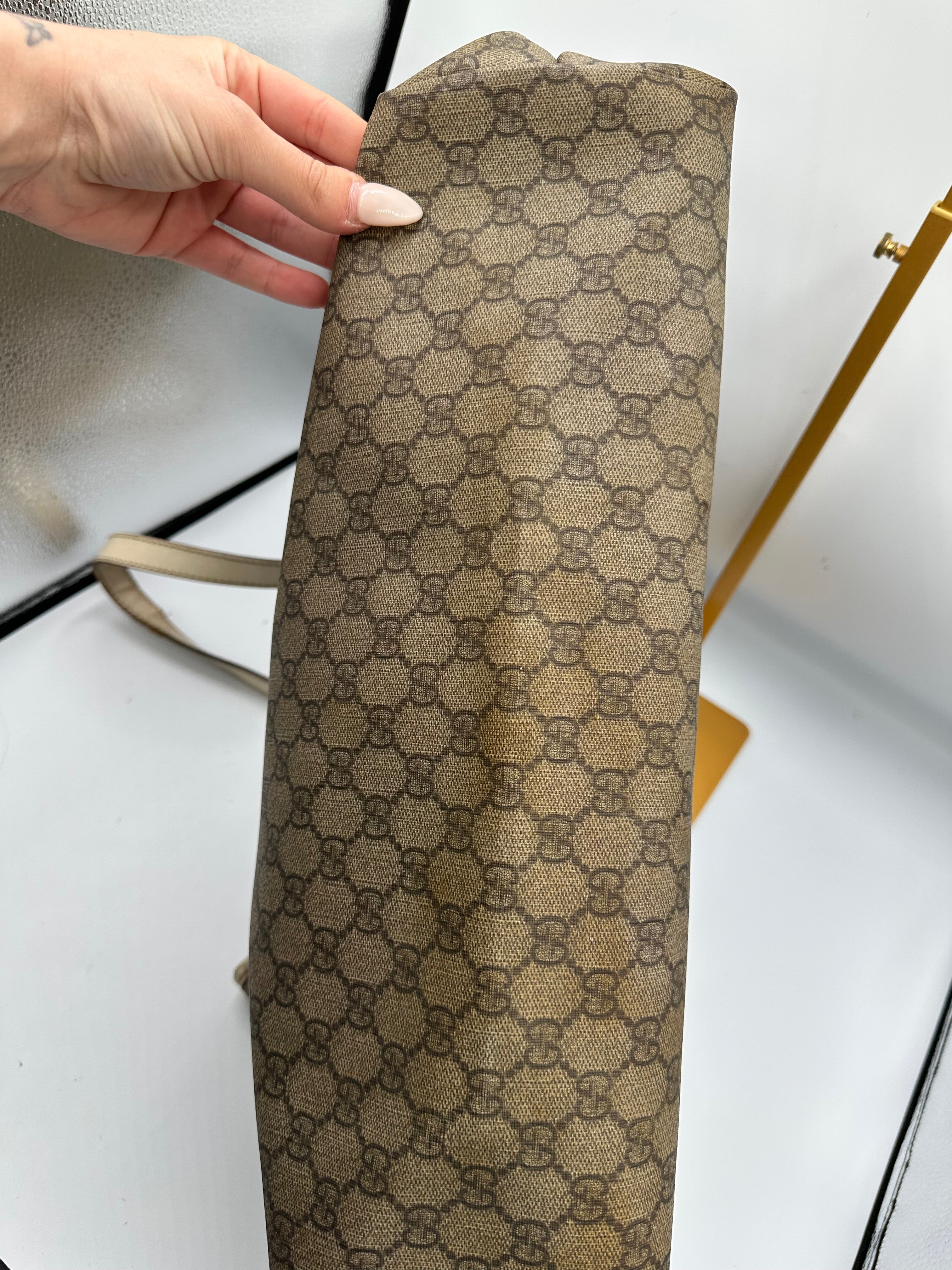 Gucci GG supreme leather tote bag