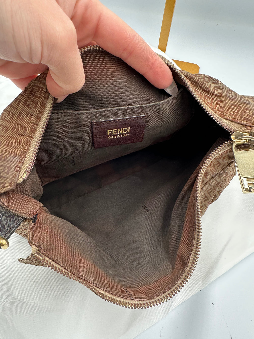 Super rare Fendi Zucchino tobacco crossbody