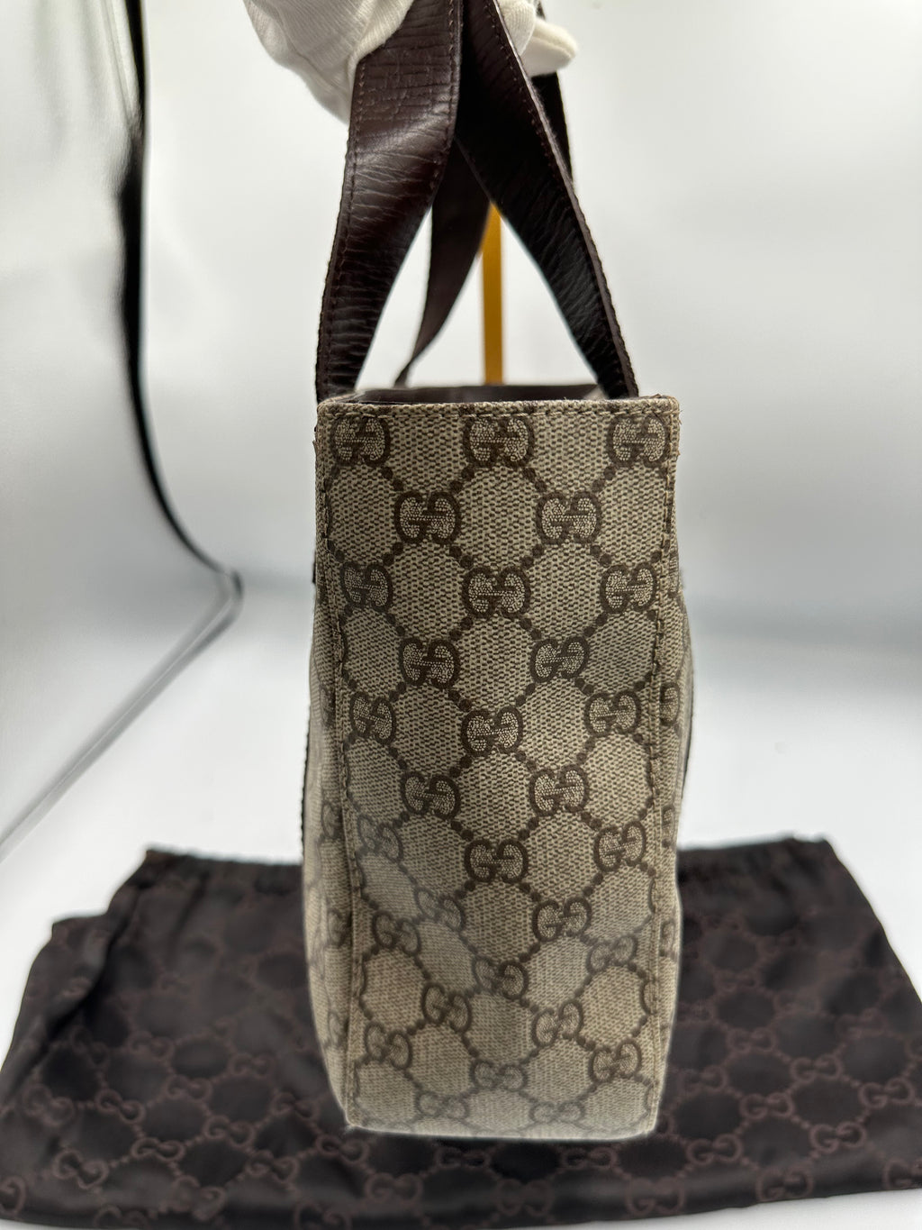 Gucci GG supreme leather bag