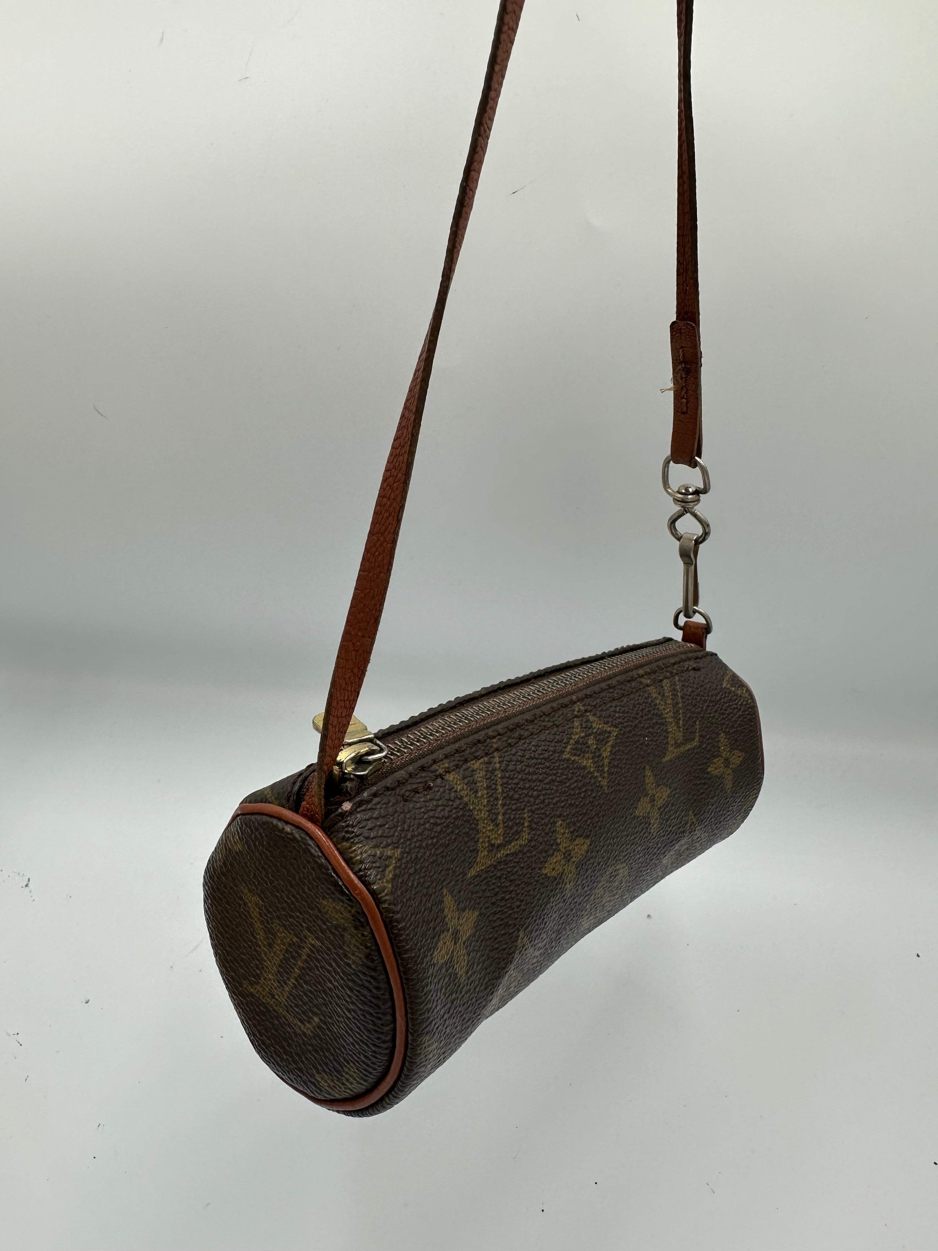 Vintage 90s Louis Vuitton mini papillon