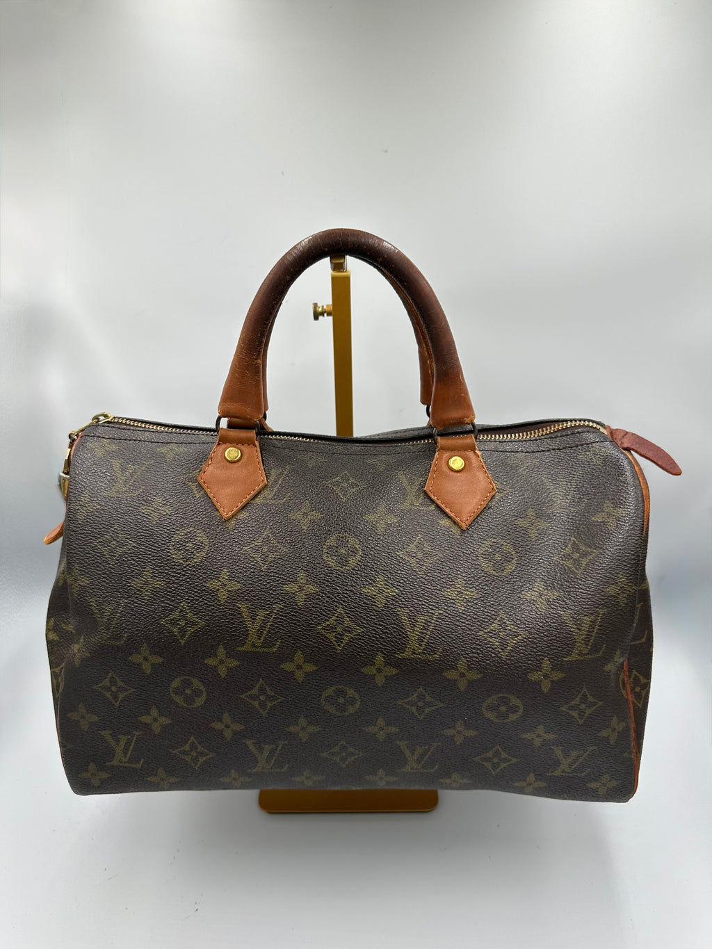 Collectors Piece Vintage 1970s-1990s Louis Vuitton Speedy 35 by French Company