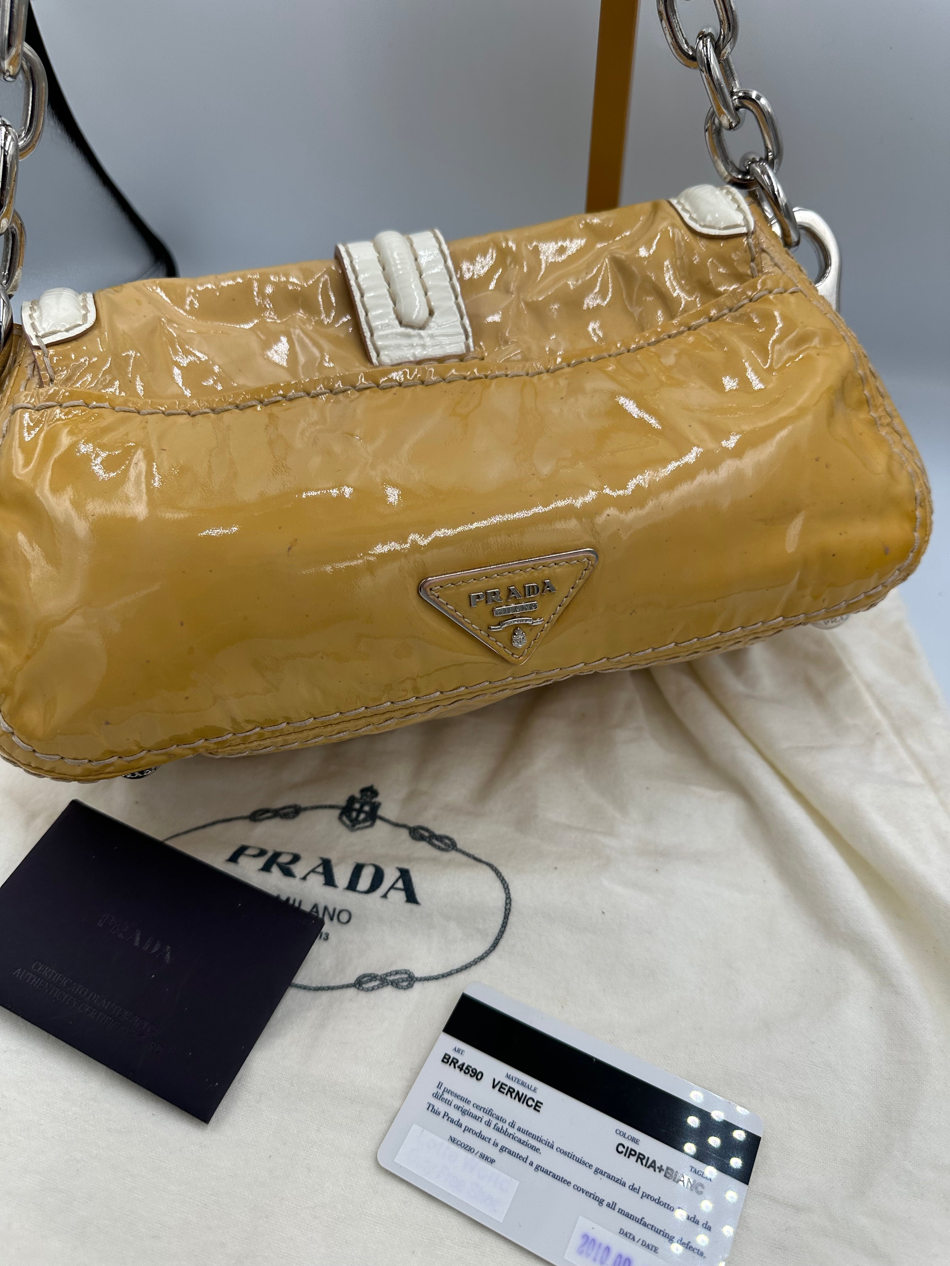 Prada 2010 Pattina Sottospalla Patent Leather shoulder Bag