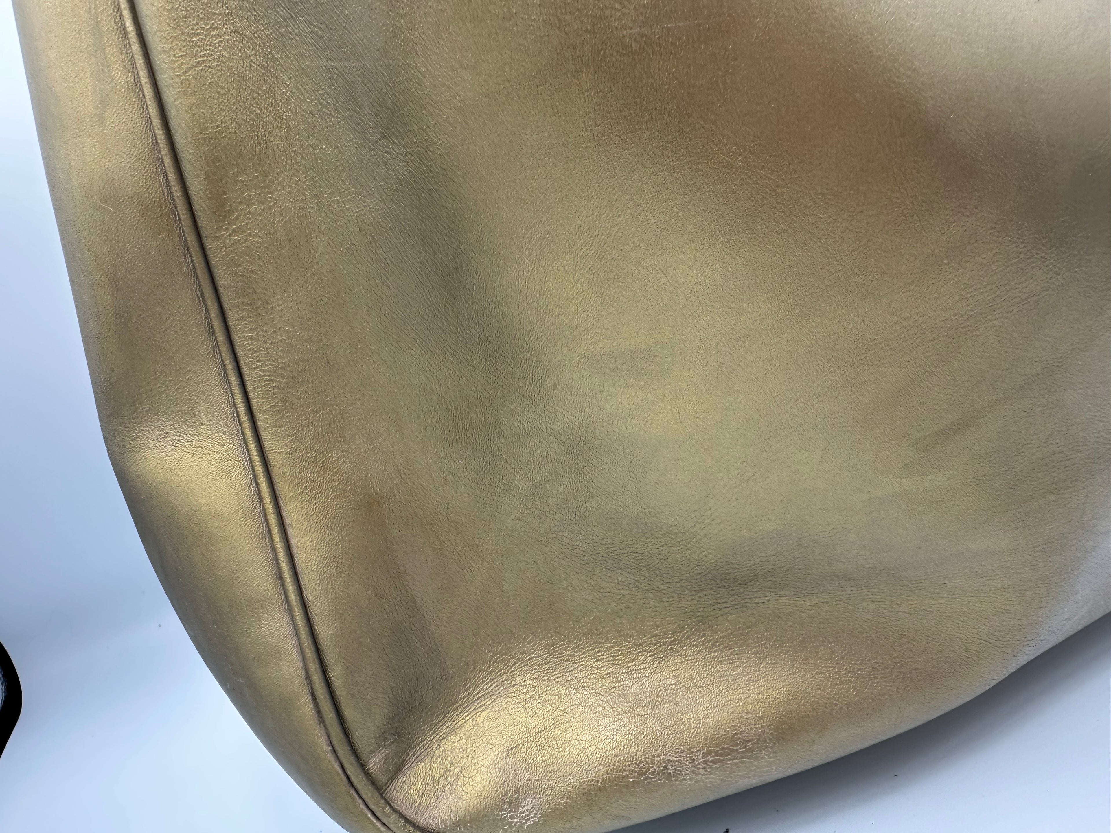 Rare Gucci Bamboo top handle shoulder bag in metallic olive green