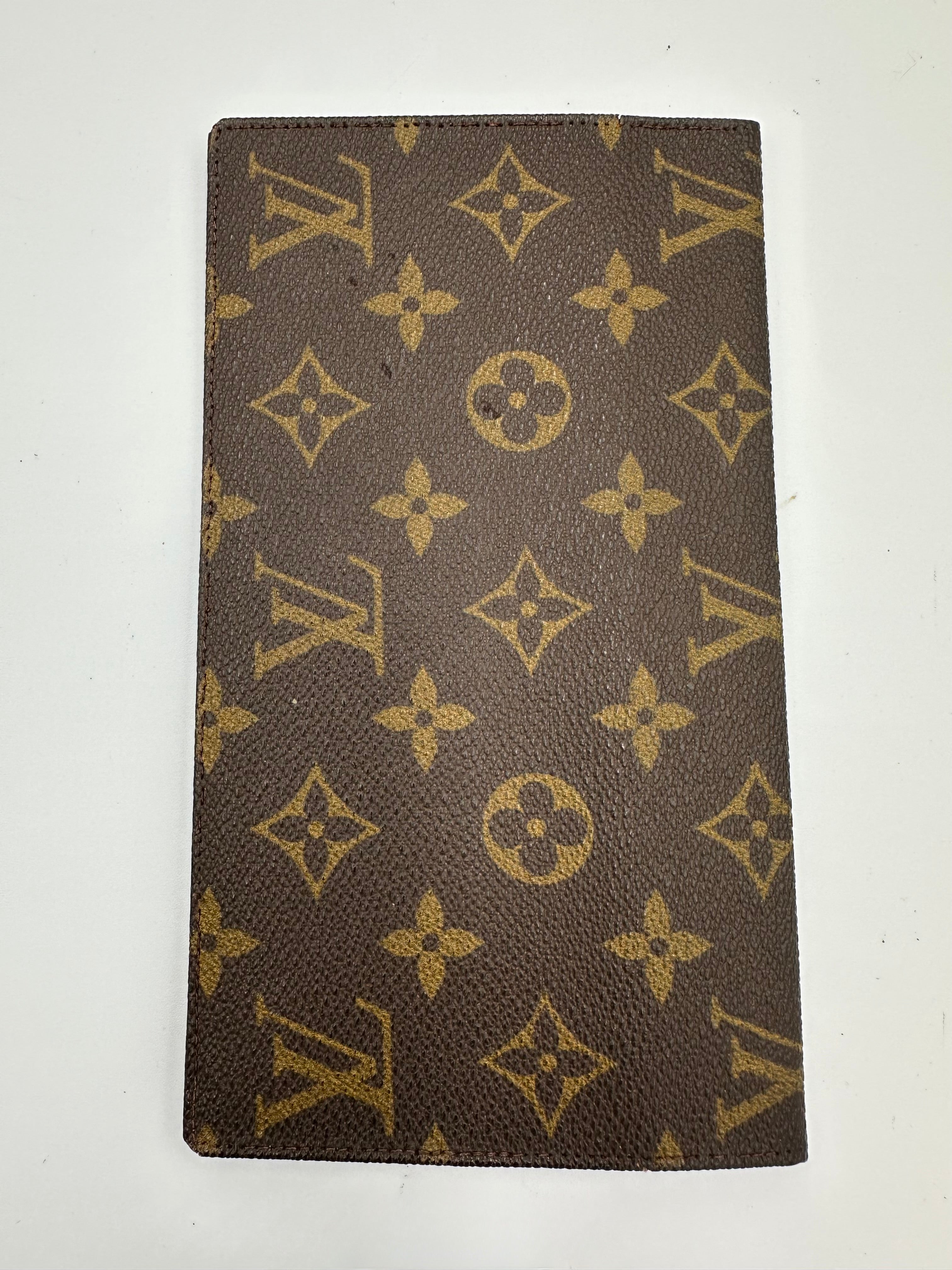 Louis Vuitton leather Agenda Posh notebook cover monogram print