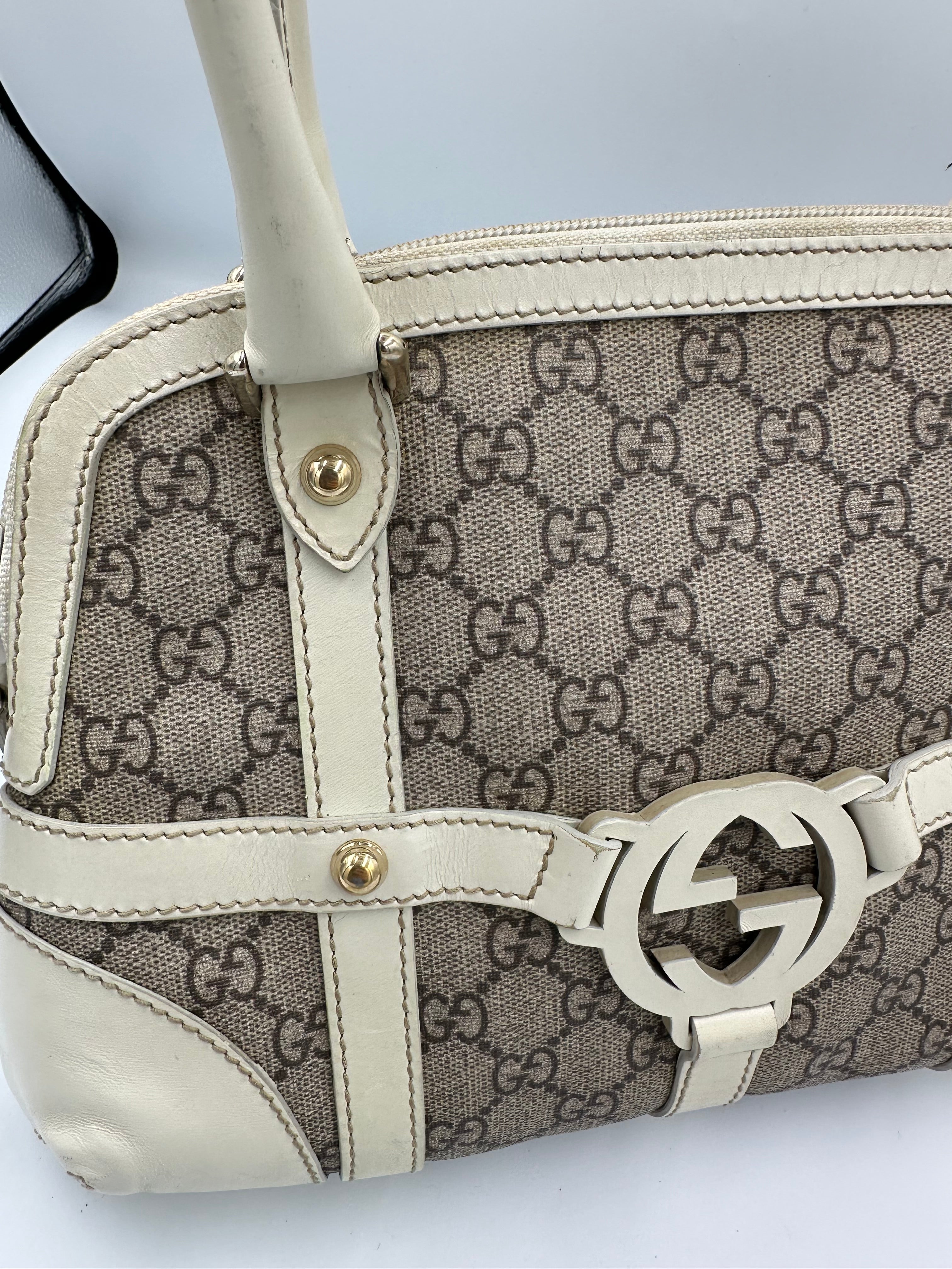Rare Gucci GG Supreme Reins shoulder bag