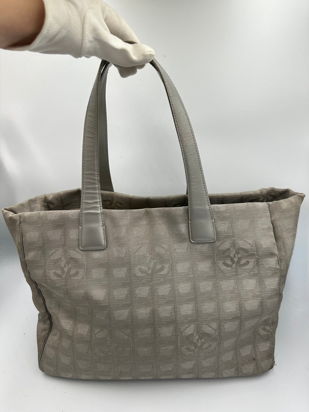 Chanel 2004 Travel Line Silver CC monogram tote bag