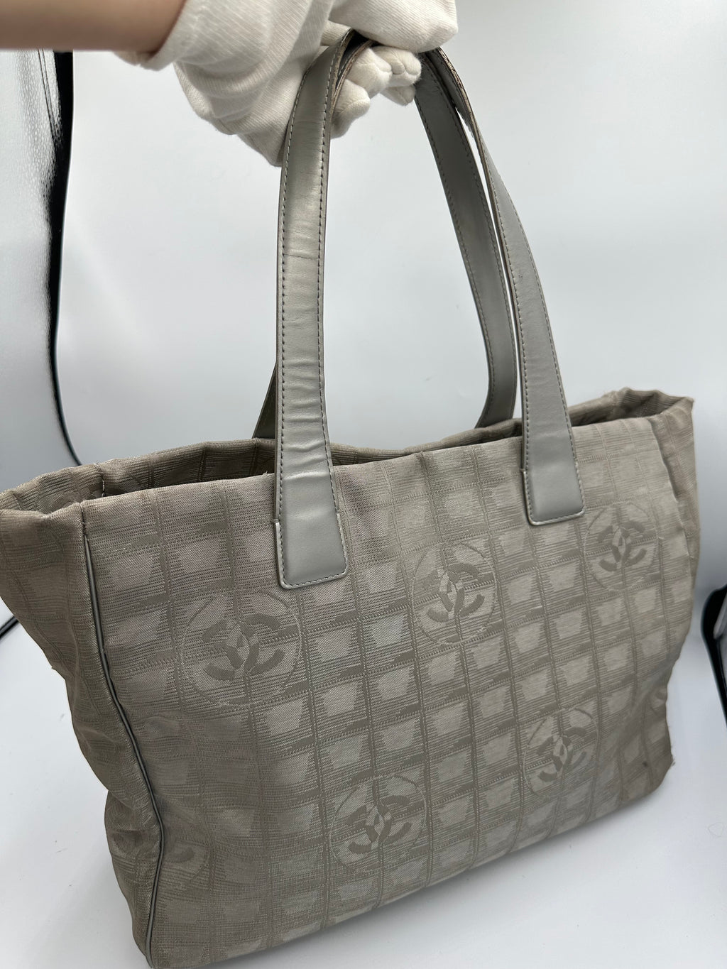 Chanel 2004 Travel Line Silver CC monogram tote bag