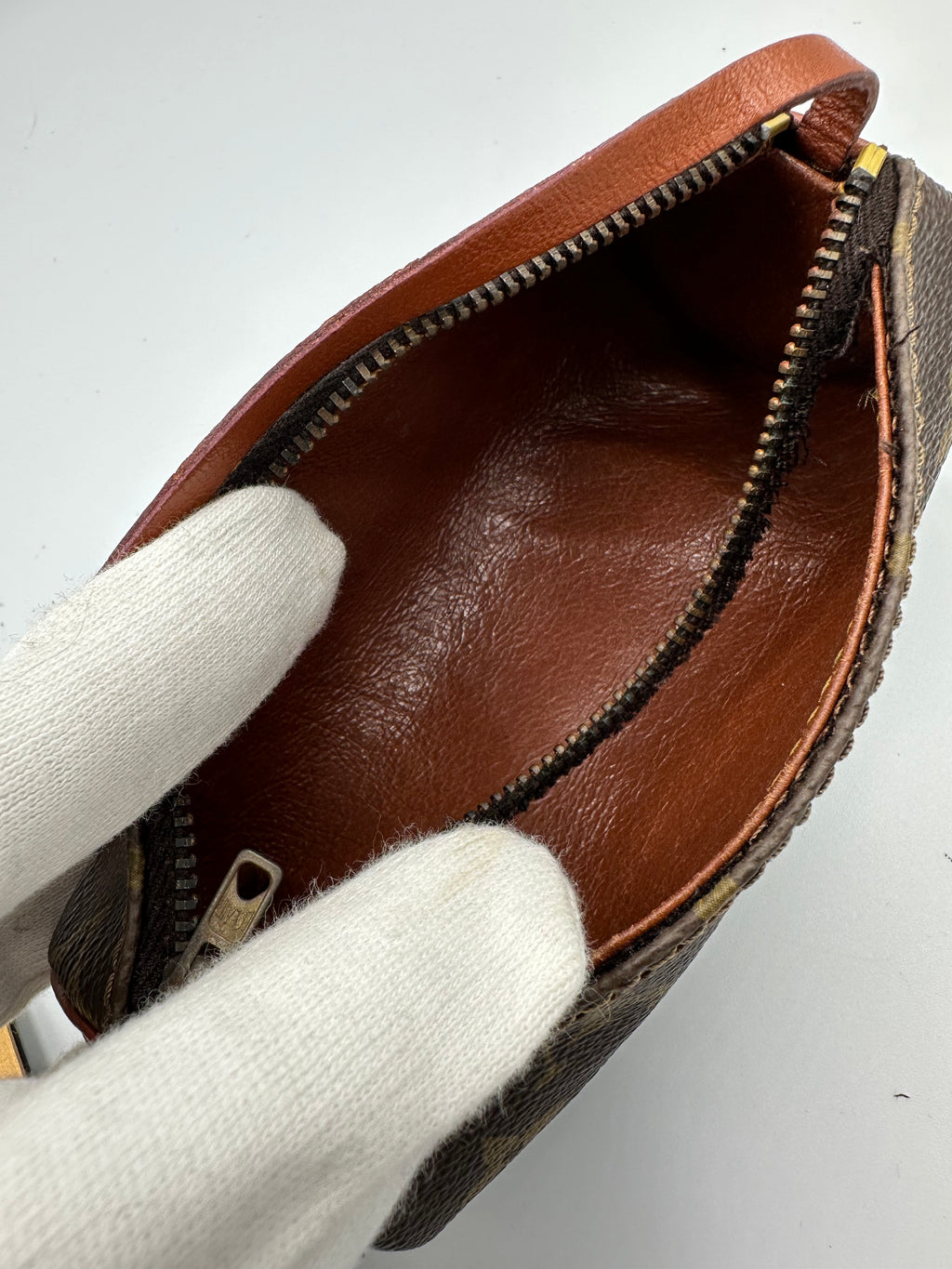 Vintage 90s Louis Vuitton leather monogram mini papillon