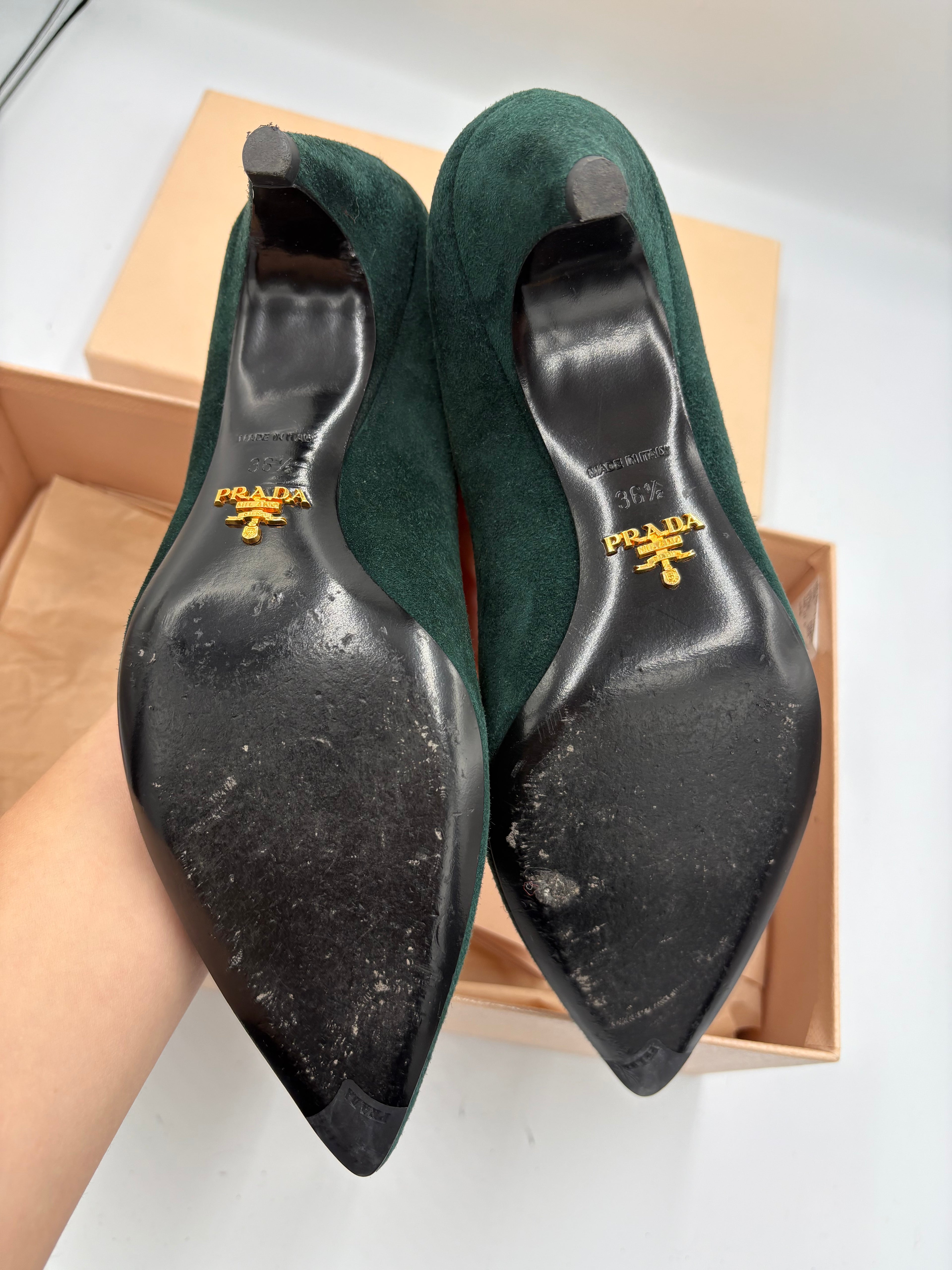 Authentic Prada emerald forest green suede kitten heel pointy toe heels