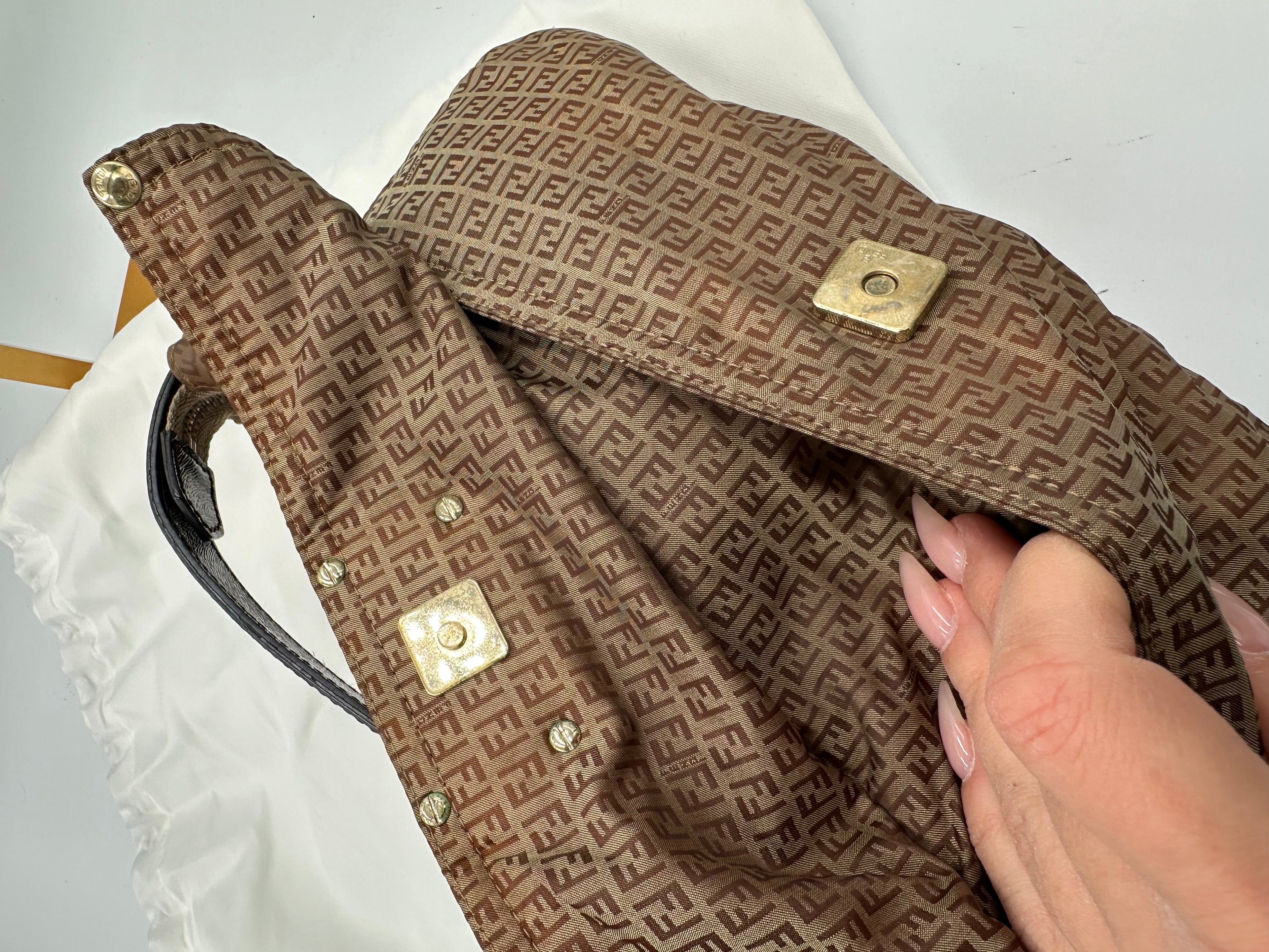 Super rare Fendi Zucchino tobacco crossbody