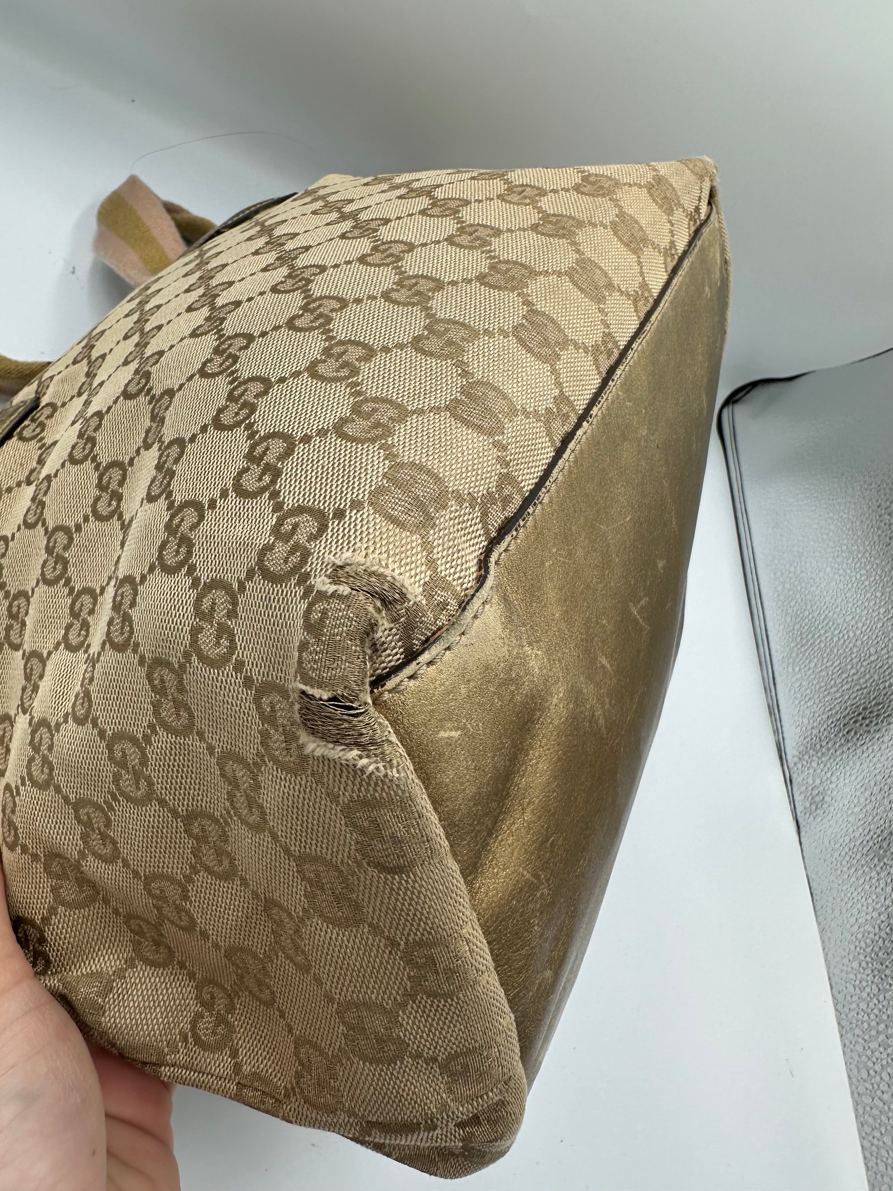Gucci GG Canvas Web Shoulder bag
